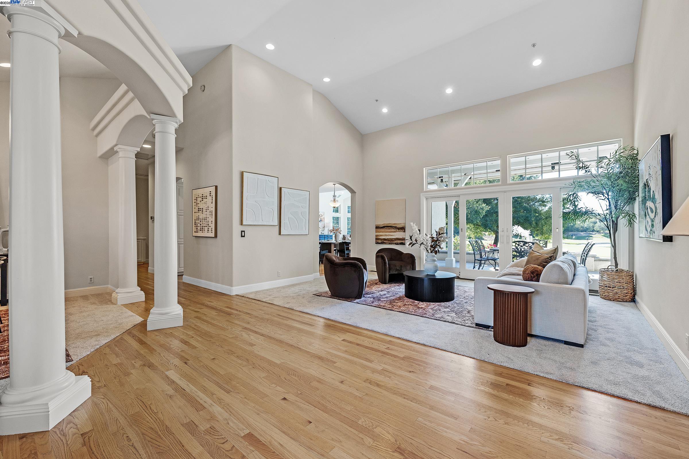 2389 E Ruby Hill Dr