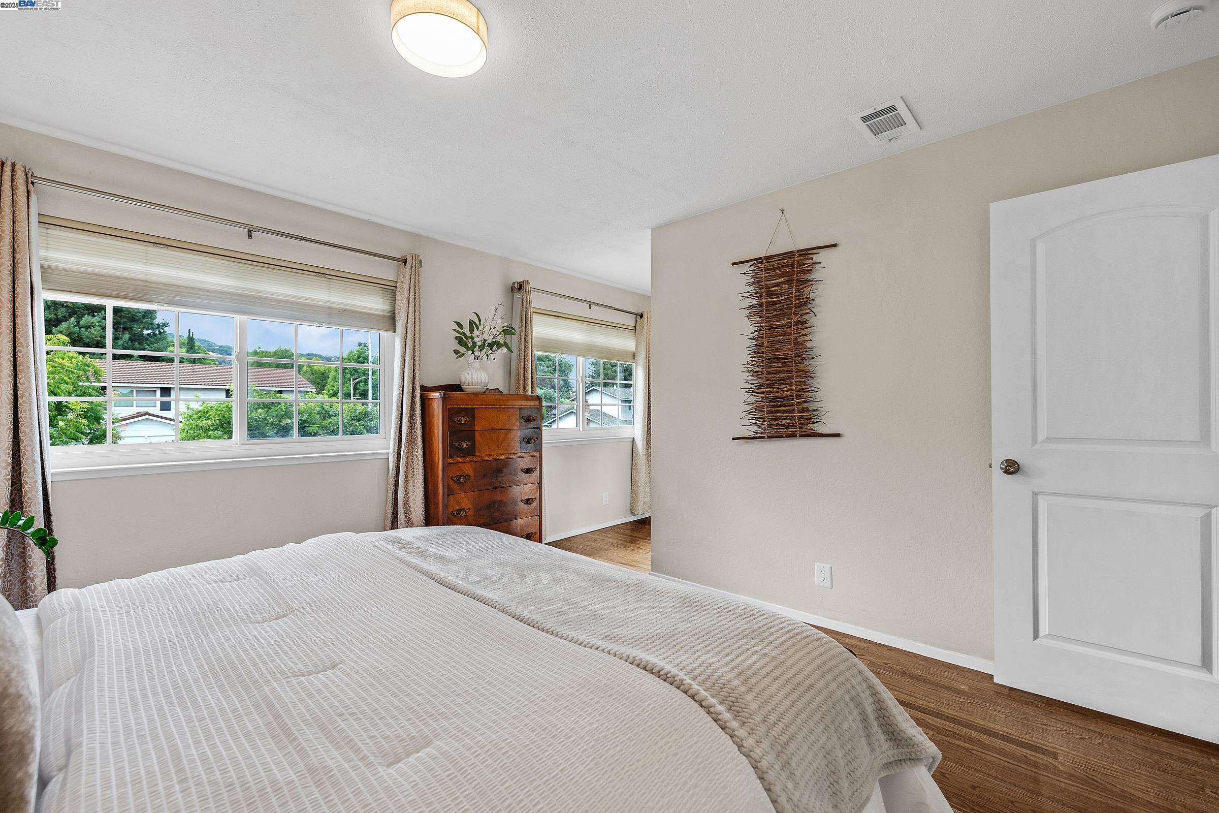 4421 Muirwood Dr