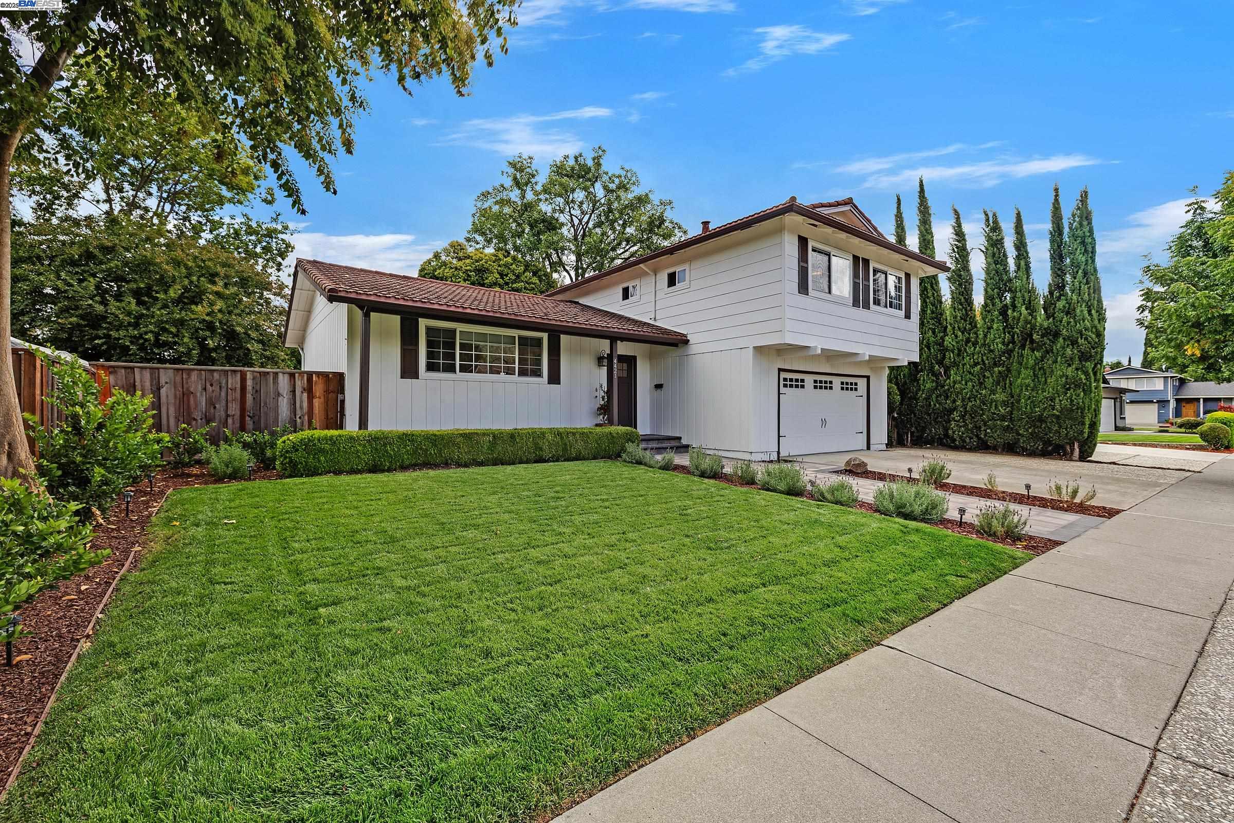 4421 Muirwood Dr
