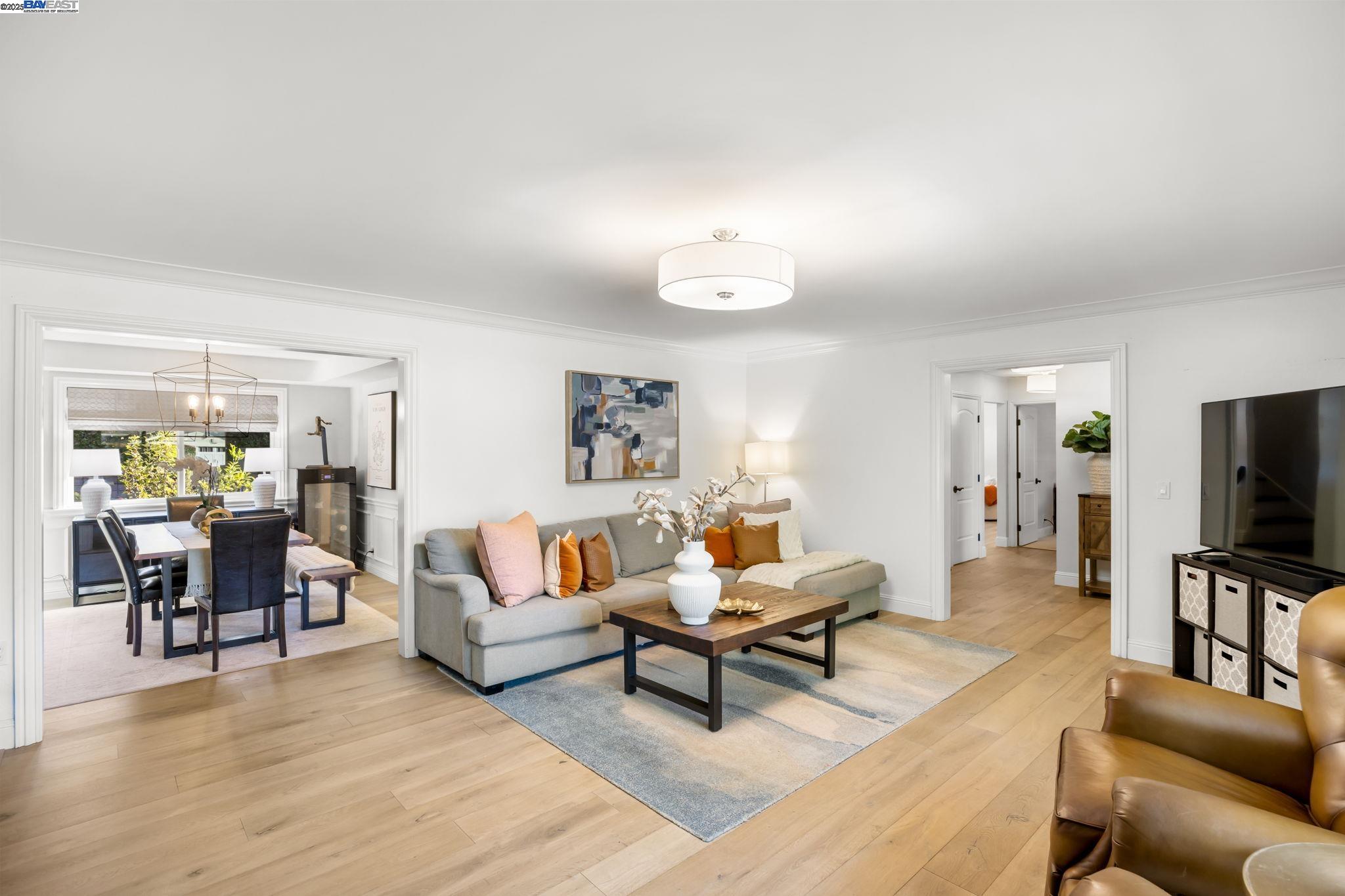 90 Princeton Ct
