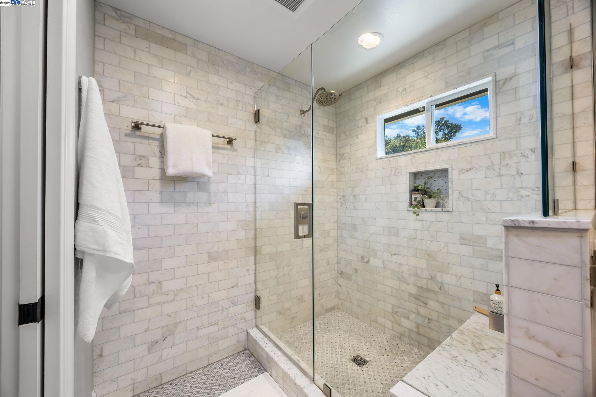 90 Princeton Ct