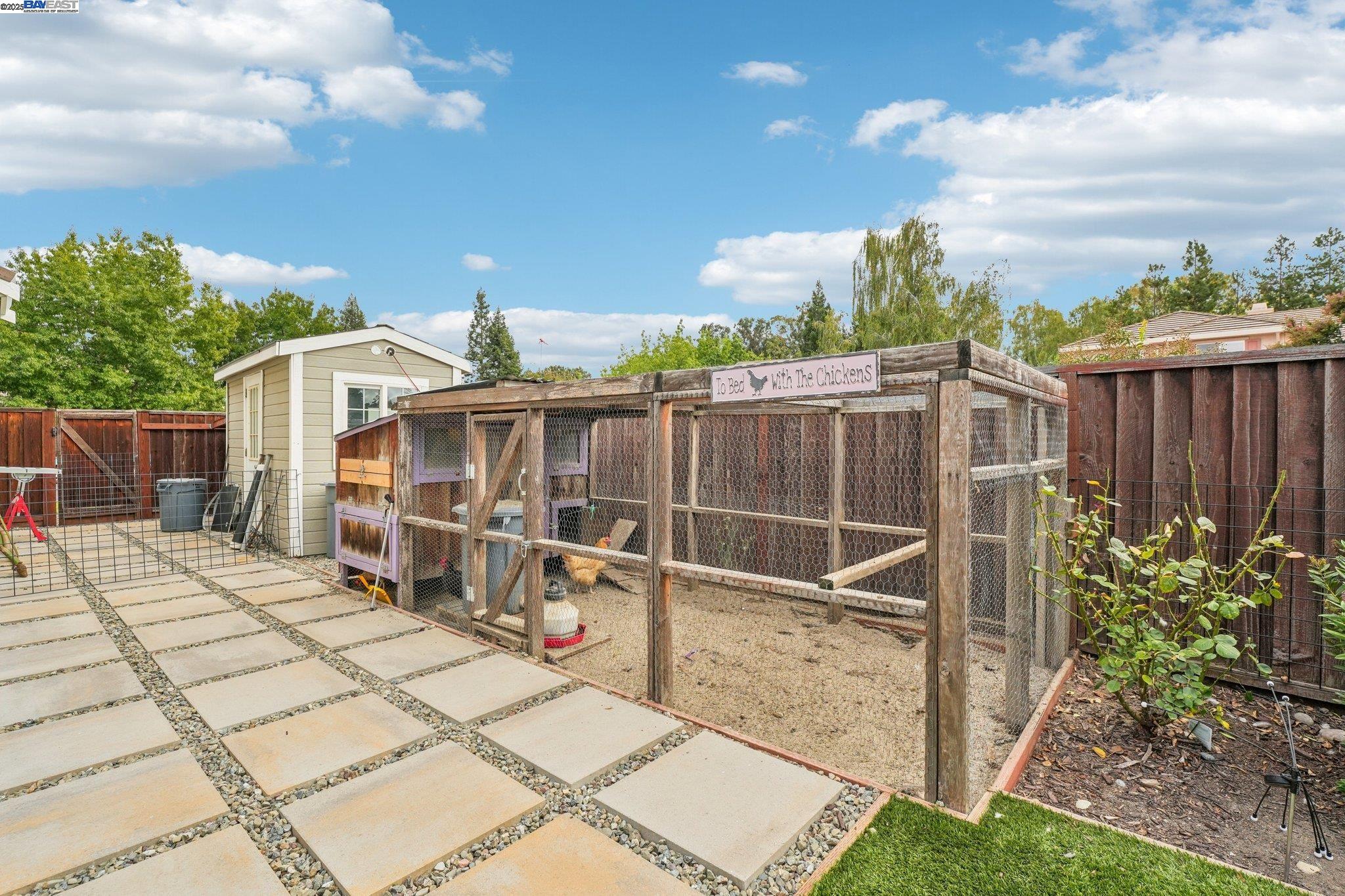 1762 Cheryl Dr
