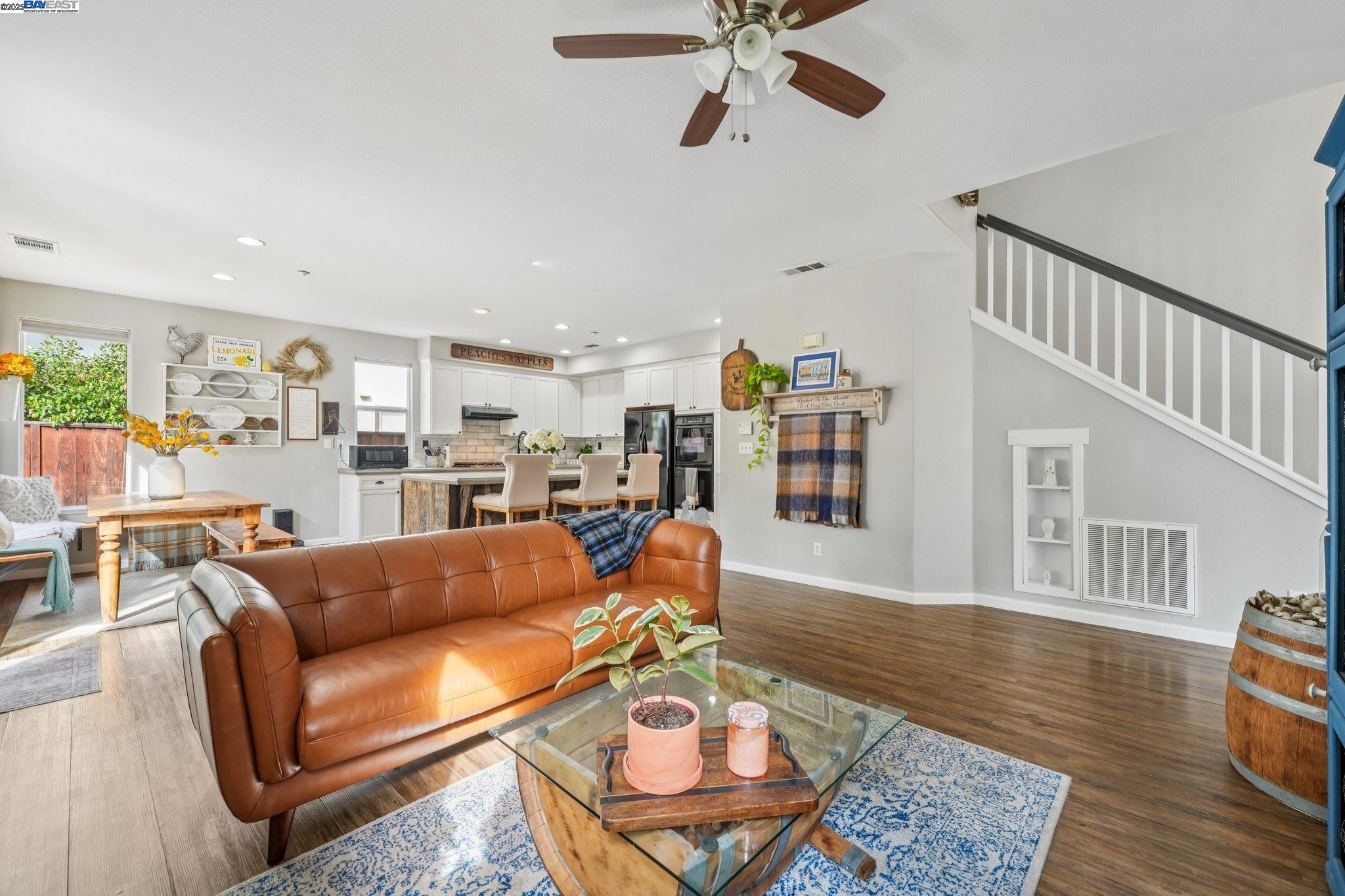 1762 Cheryl Dr