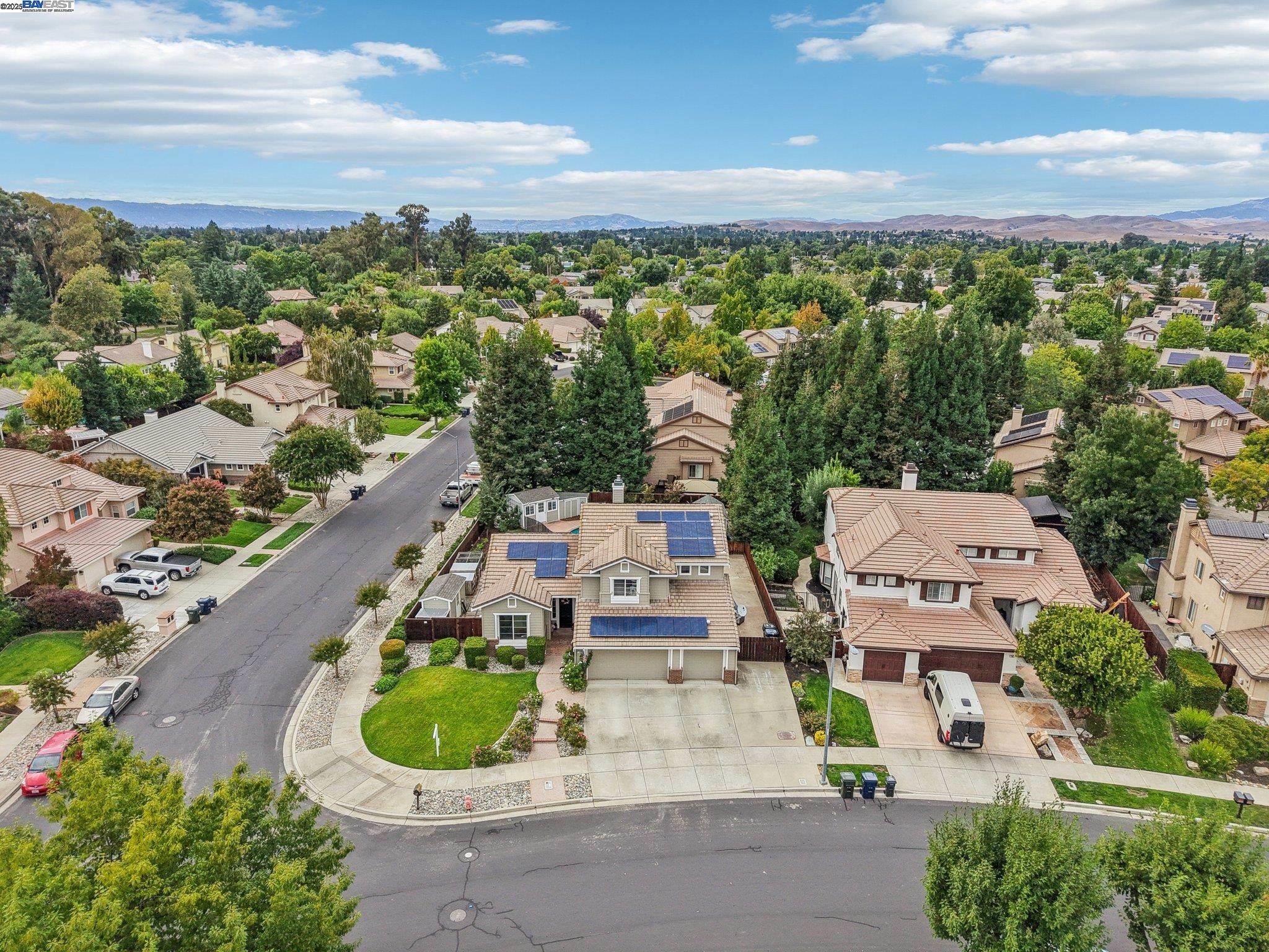 1762 Cheryl Dr