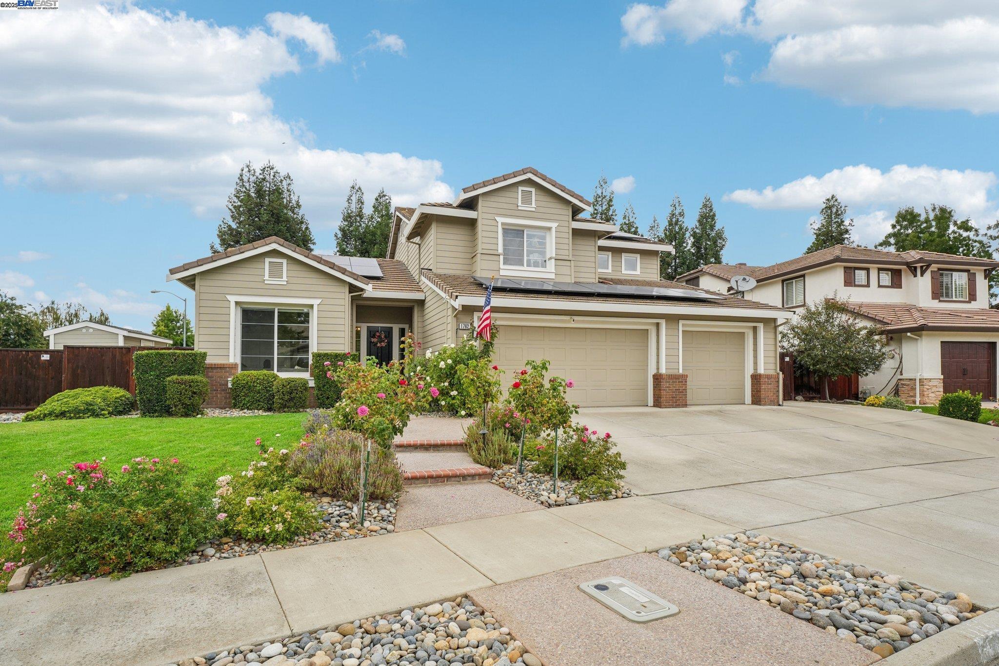 1762 Cheryl Dr