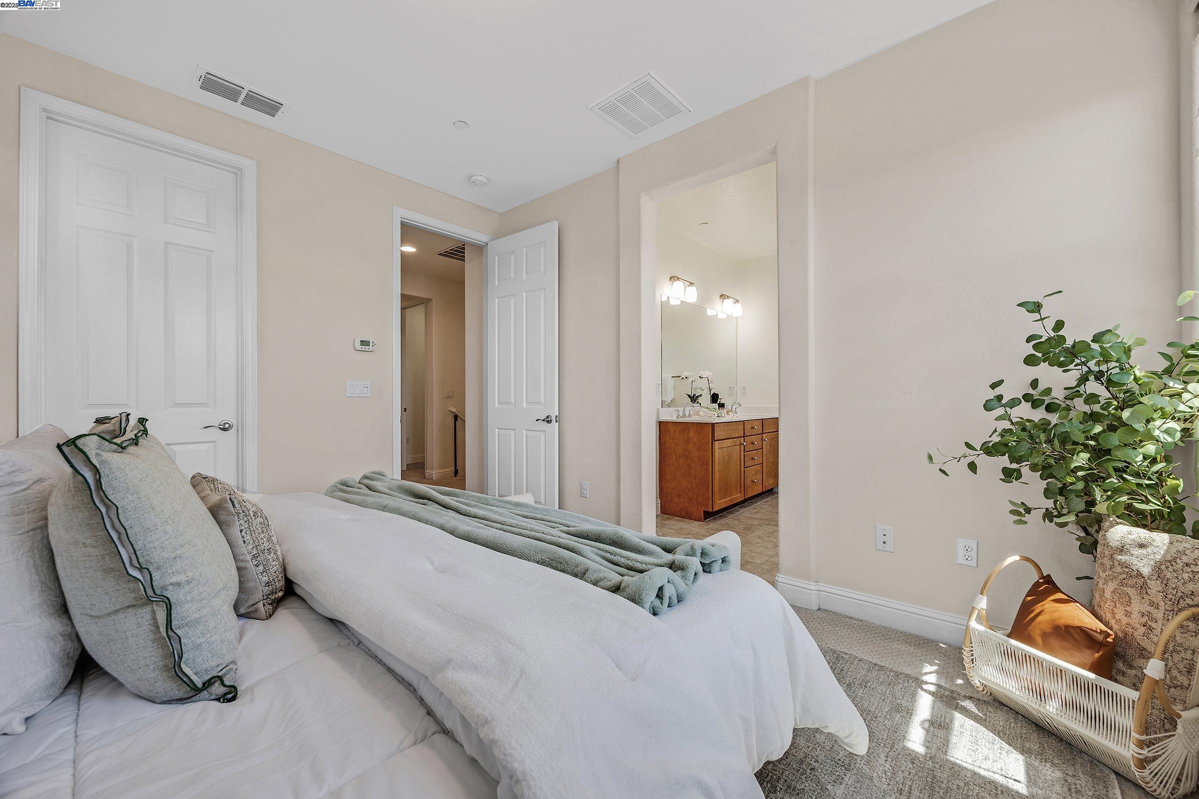 3971 Portola Cmn # 1