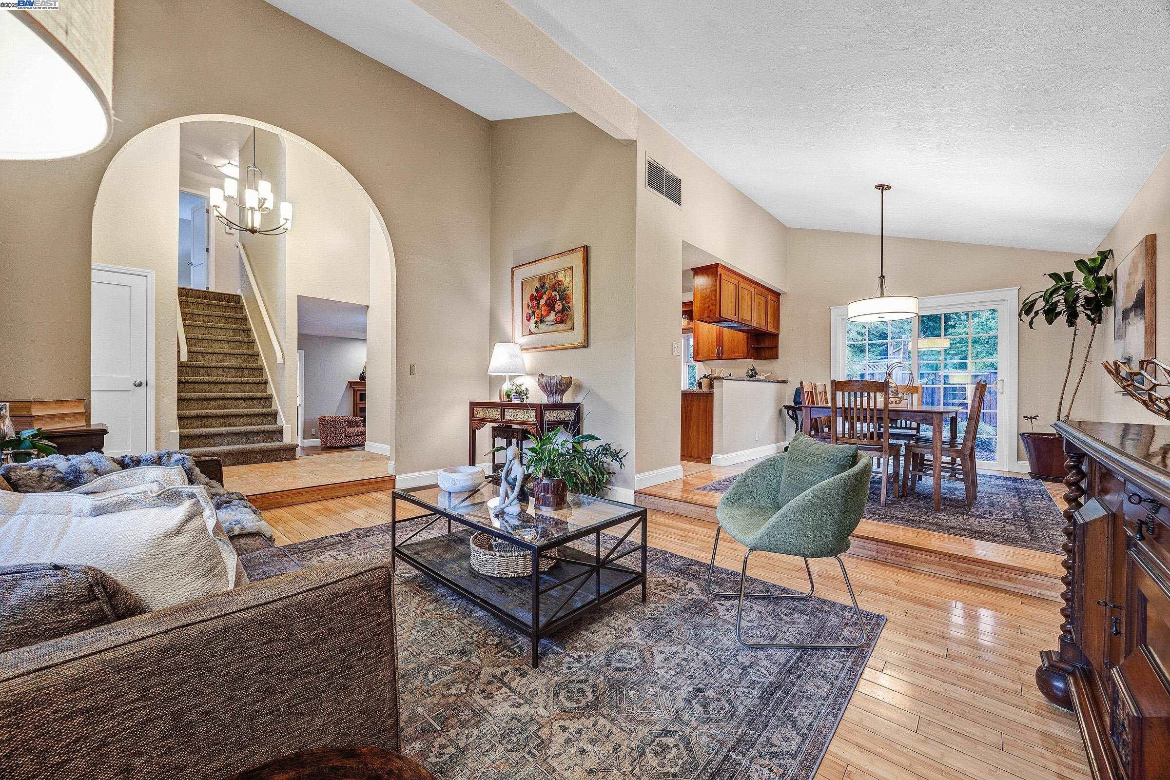 3431 Windsor Ct