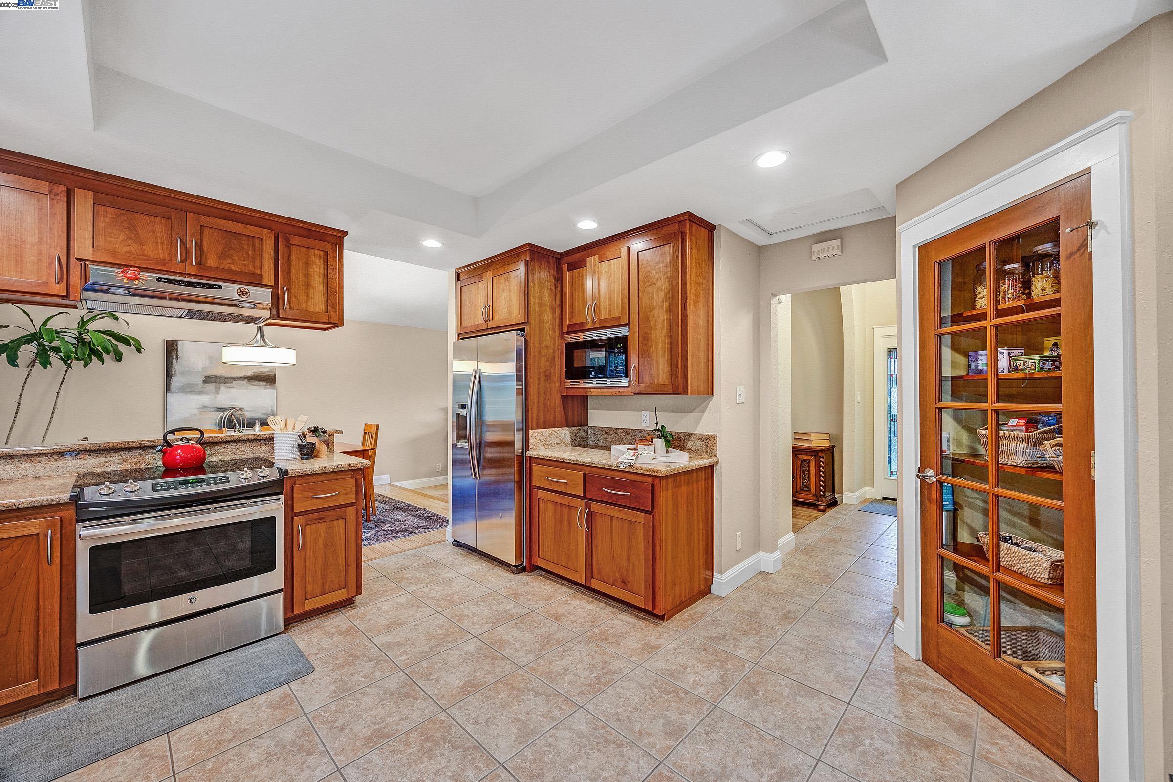 3431 Windsor Ct