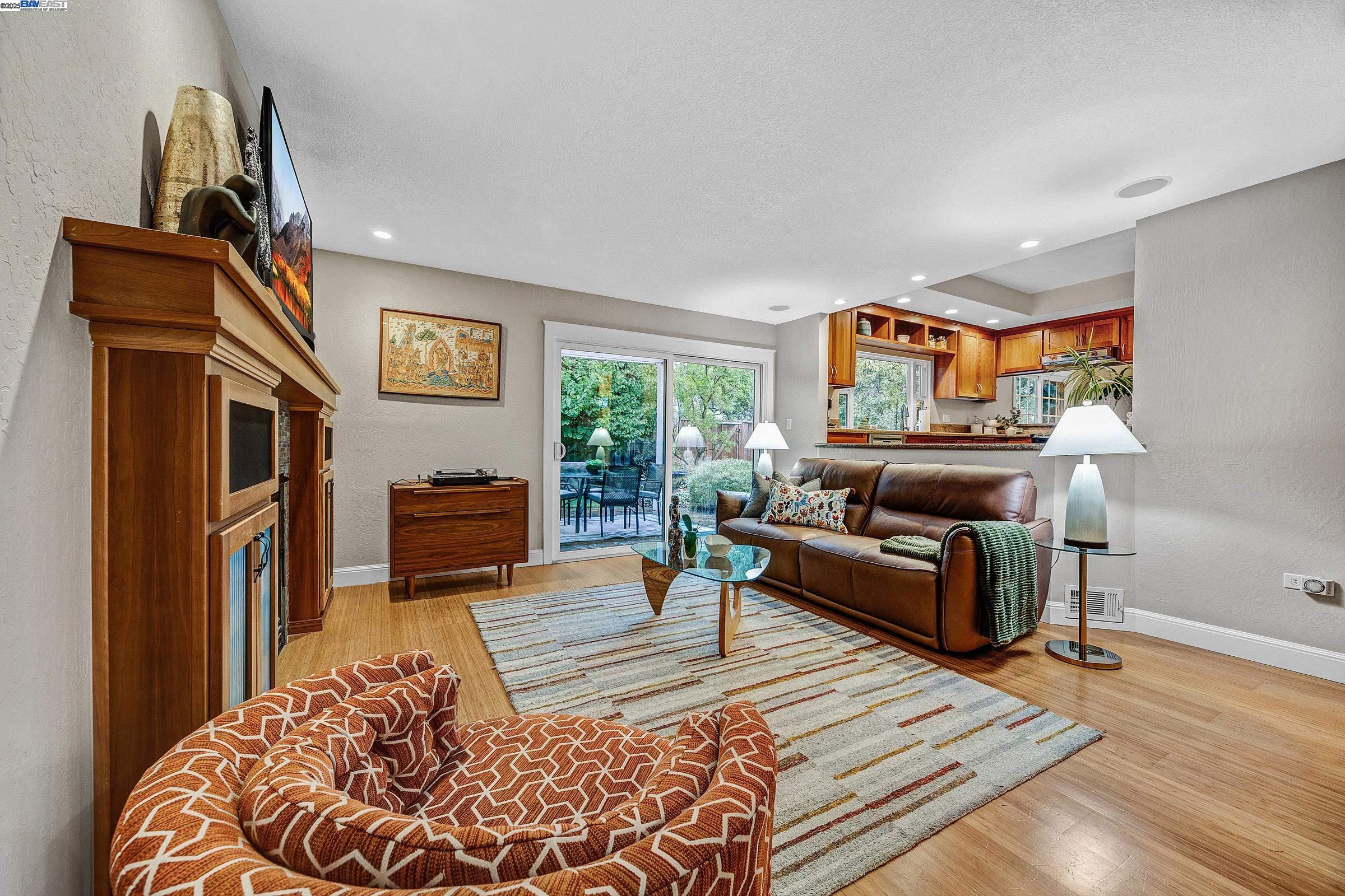 3431 Windsor Ct