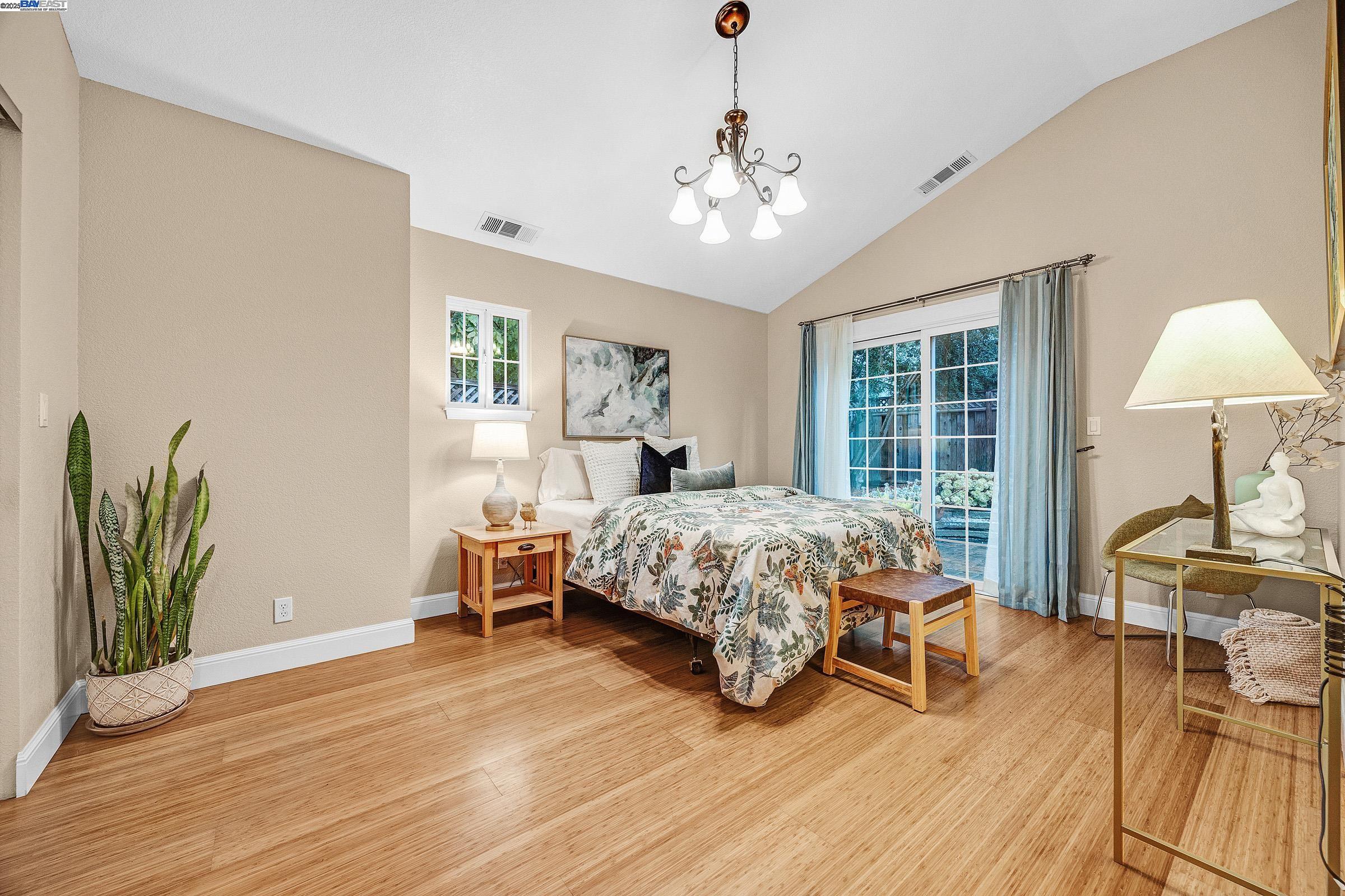 3431 Windsor Ct