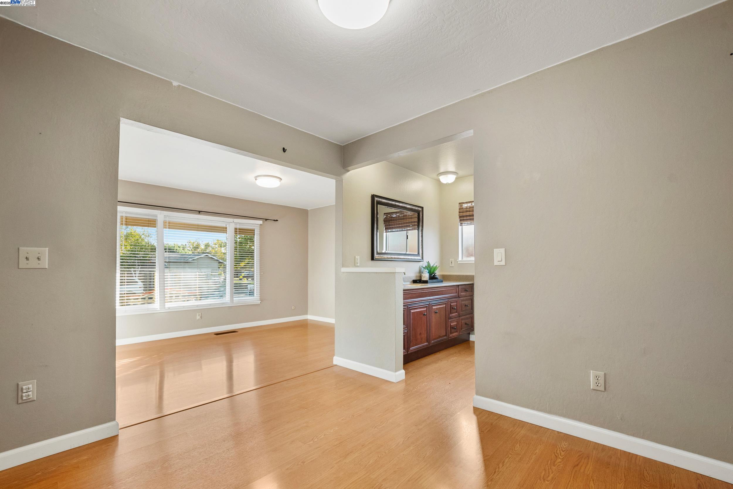 628 Lido Dr