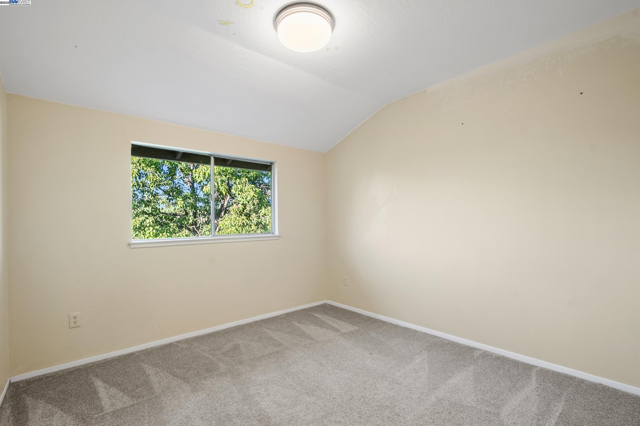 628 Lido Dr