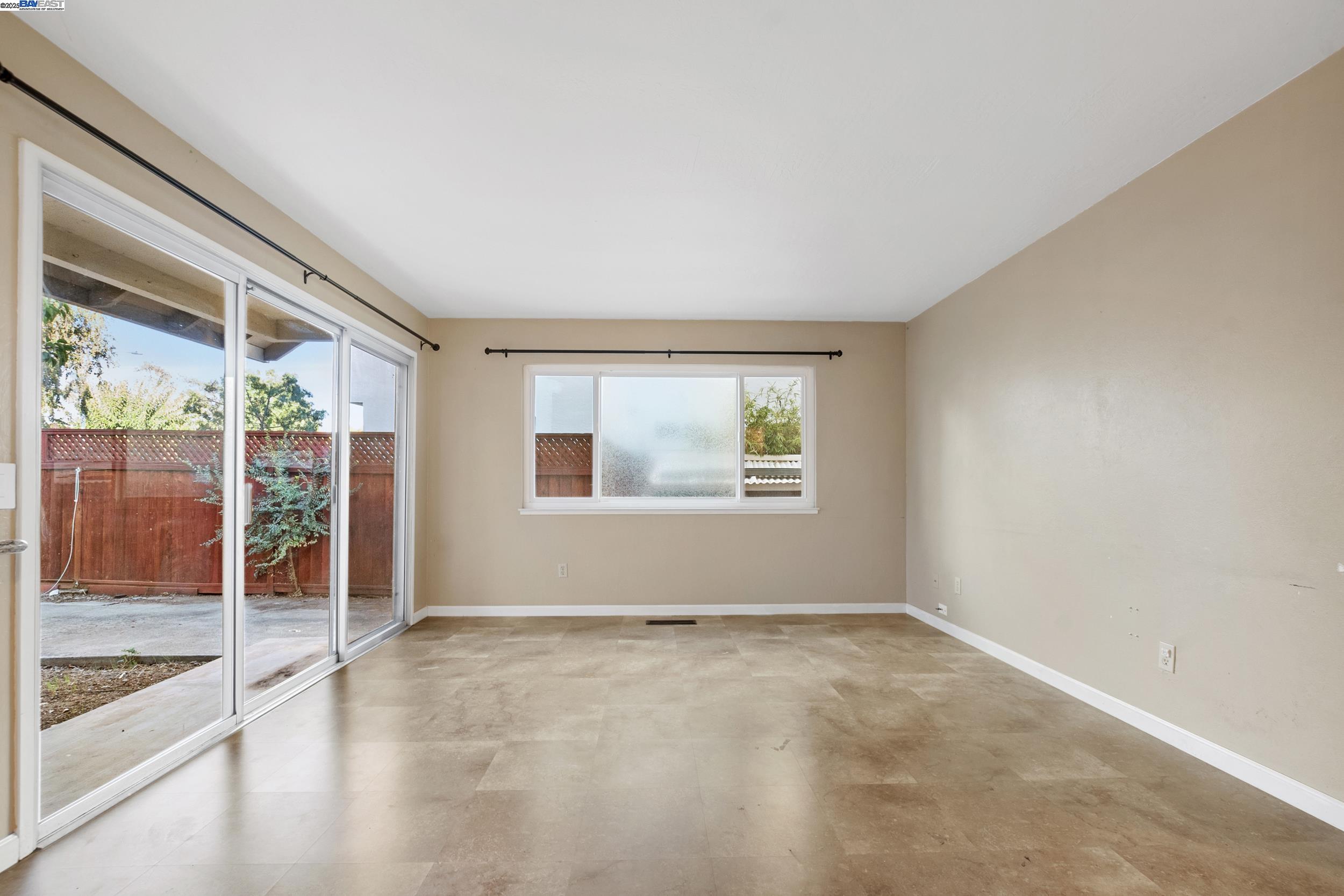 628 Lido Dr