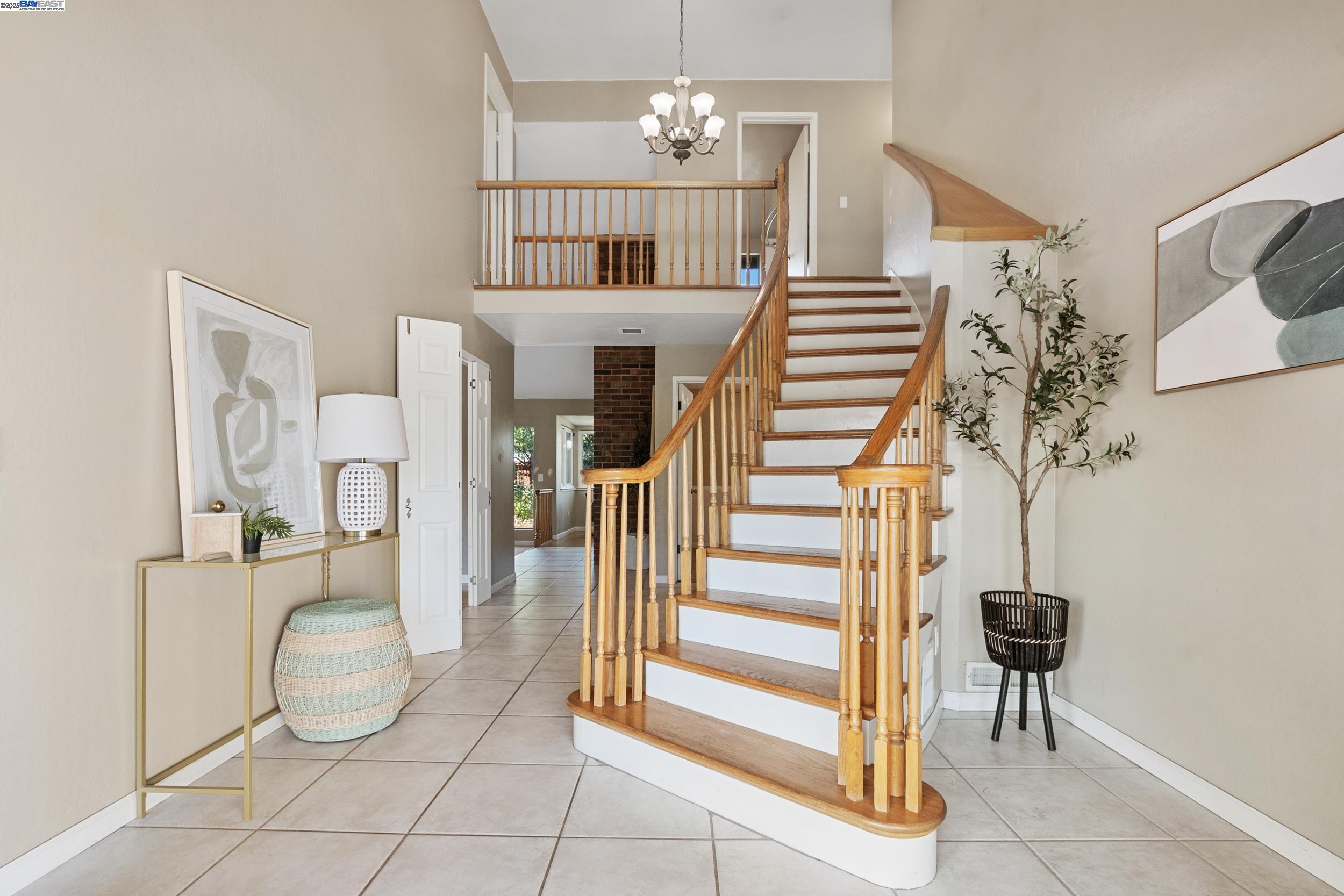 628 Lido Dr