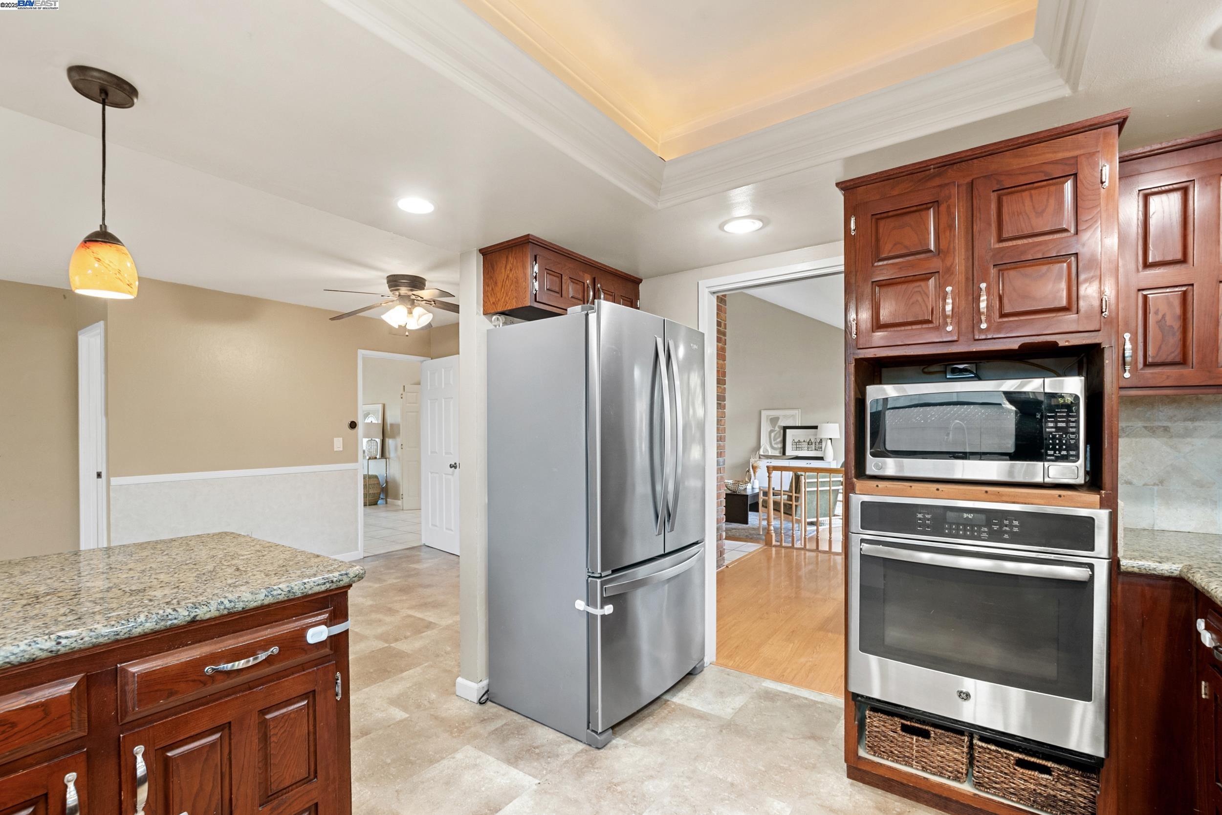 628 Lido Dr