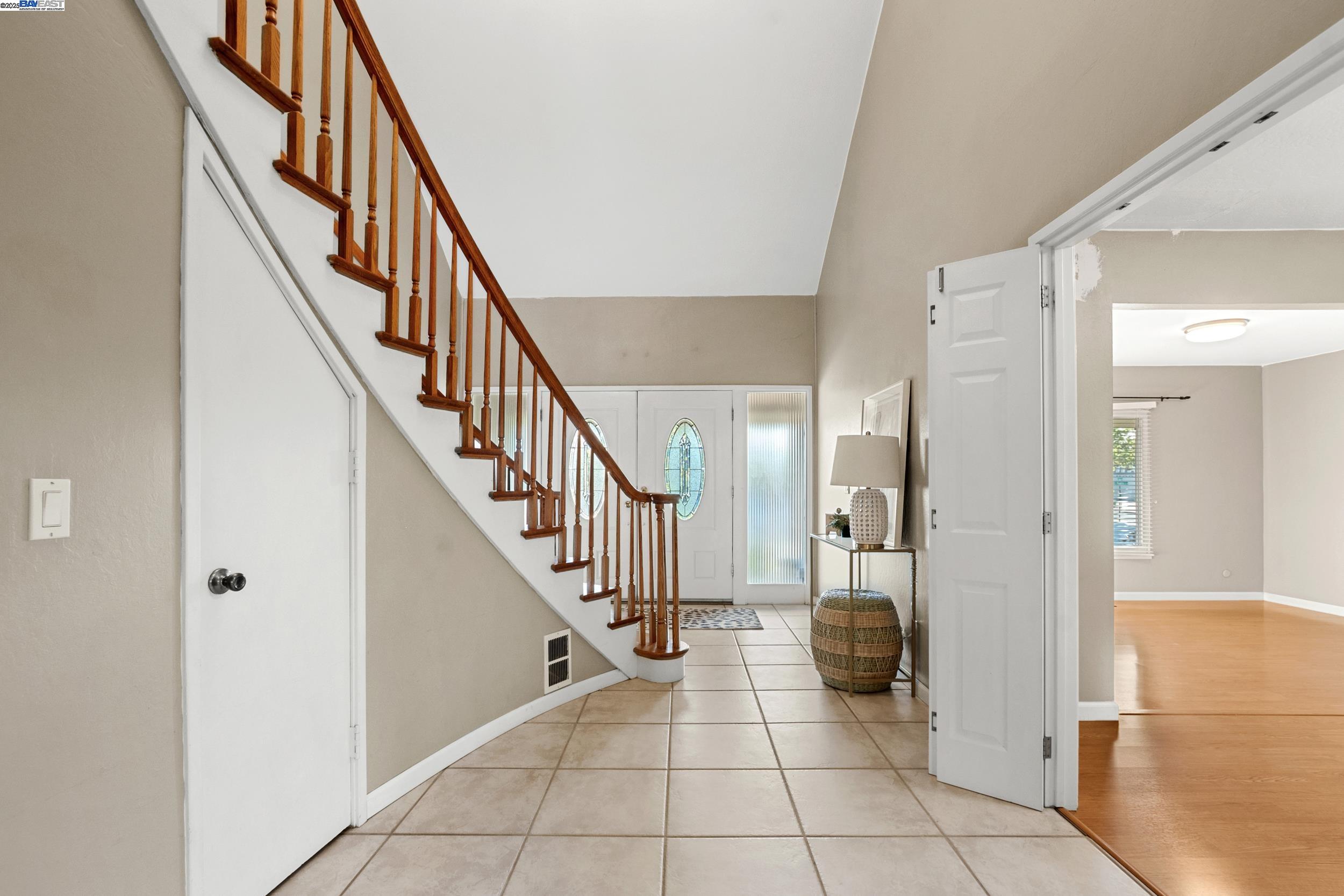 628 Lido Dr