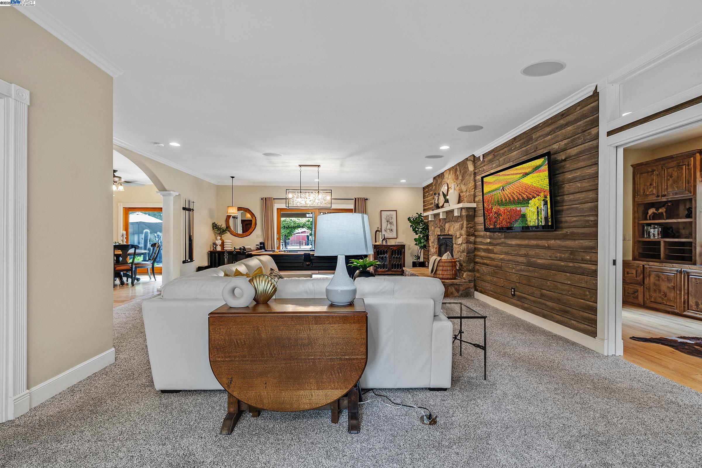 6745 Alisal Street, Pleasanton