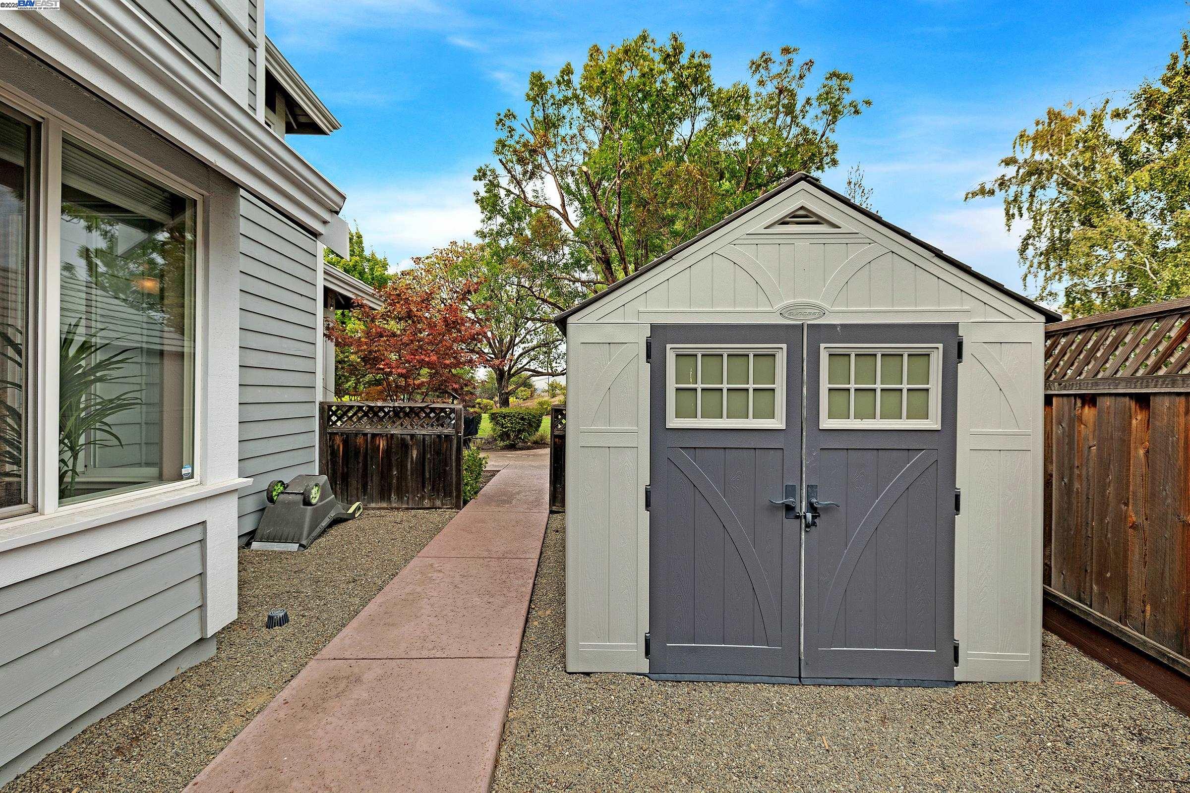 488 Montori Ct
