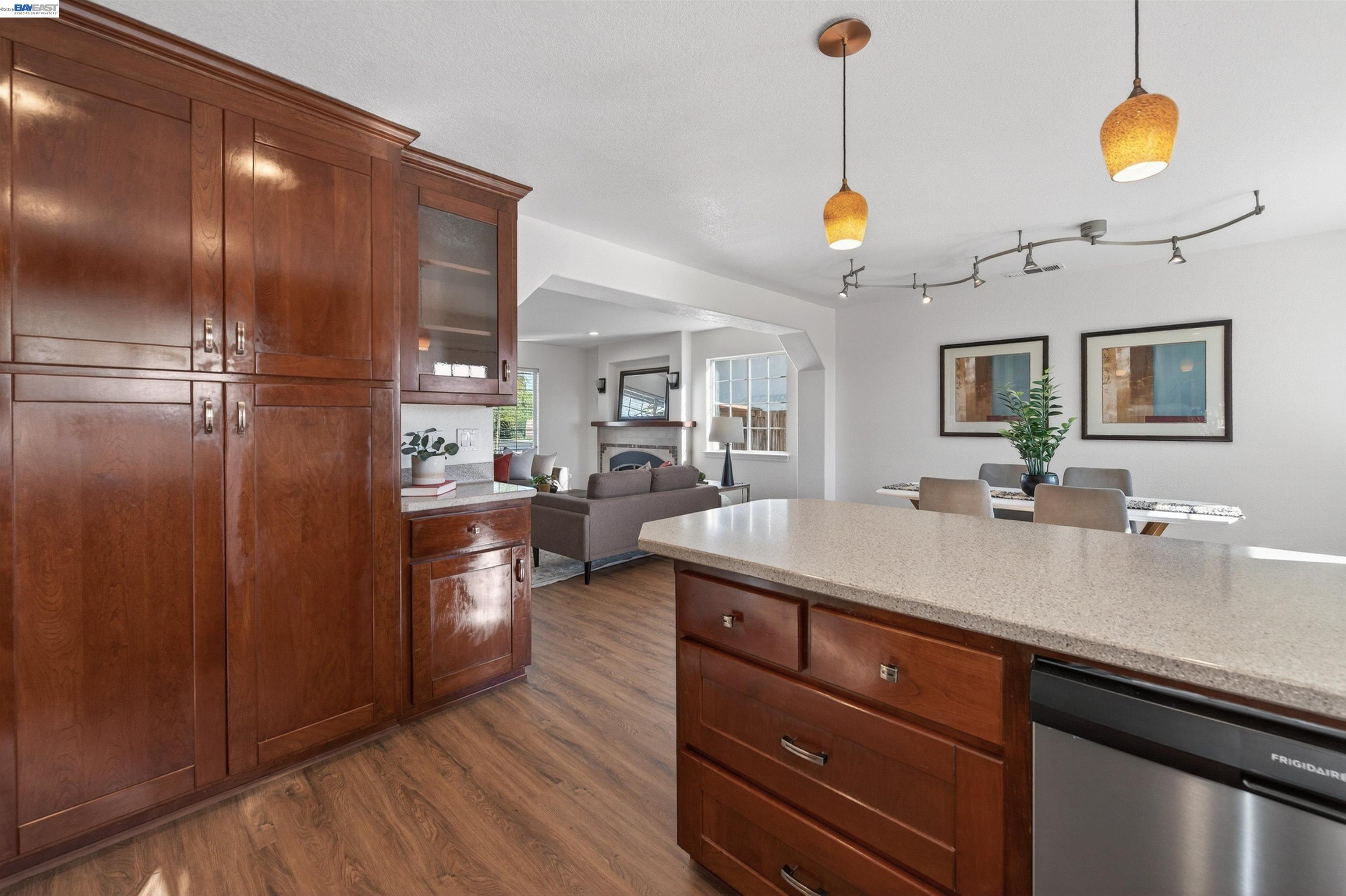 1185 El Dorado Drive