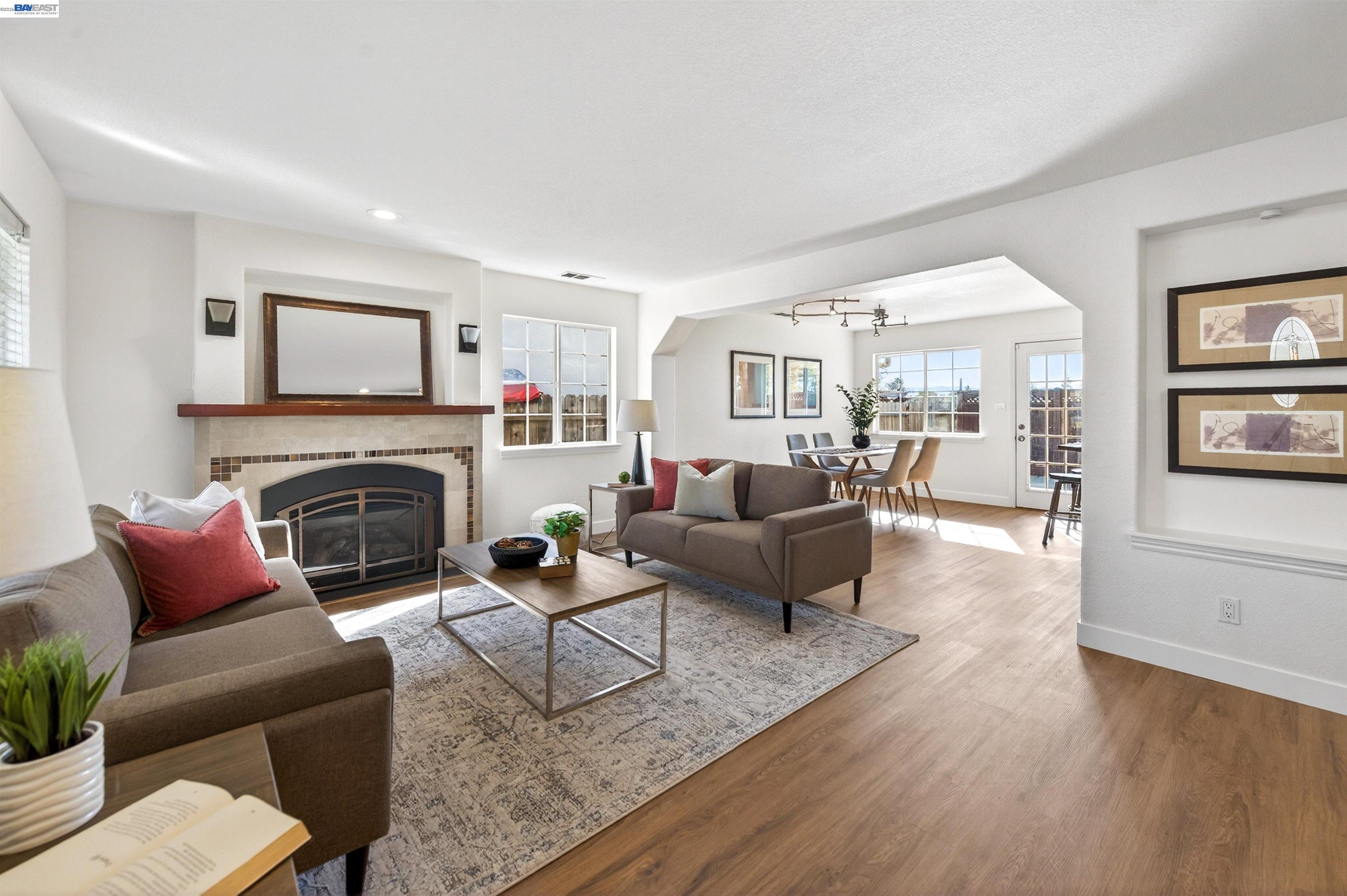 1185 El Dorado Drive