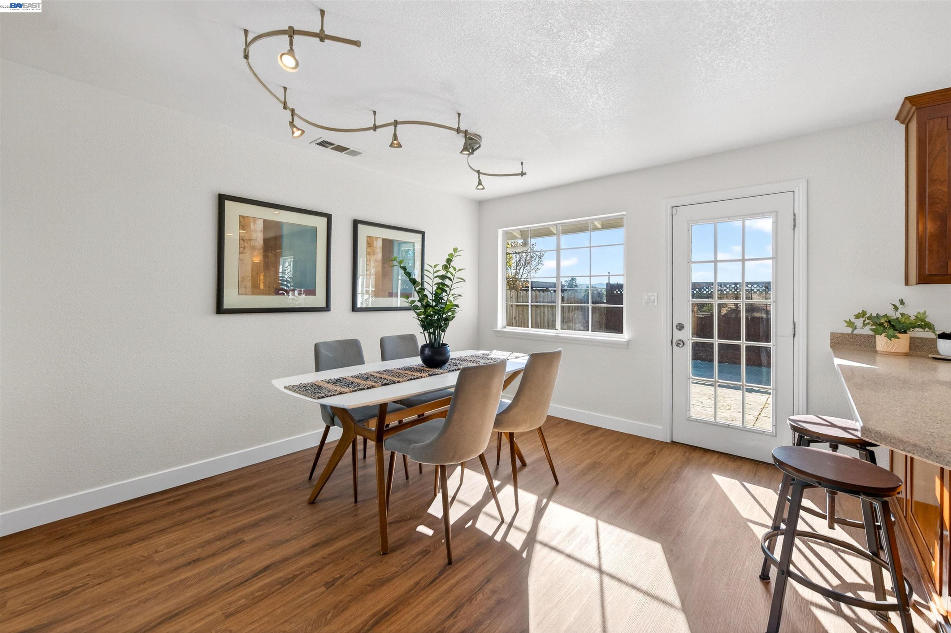 1185 El Dorado Drive