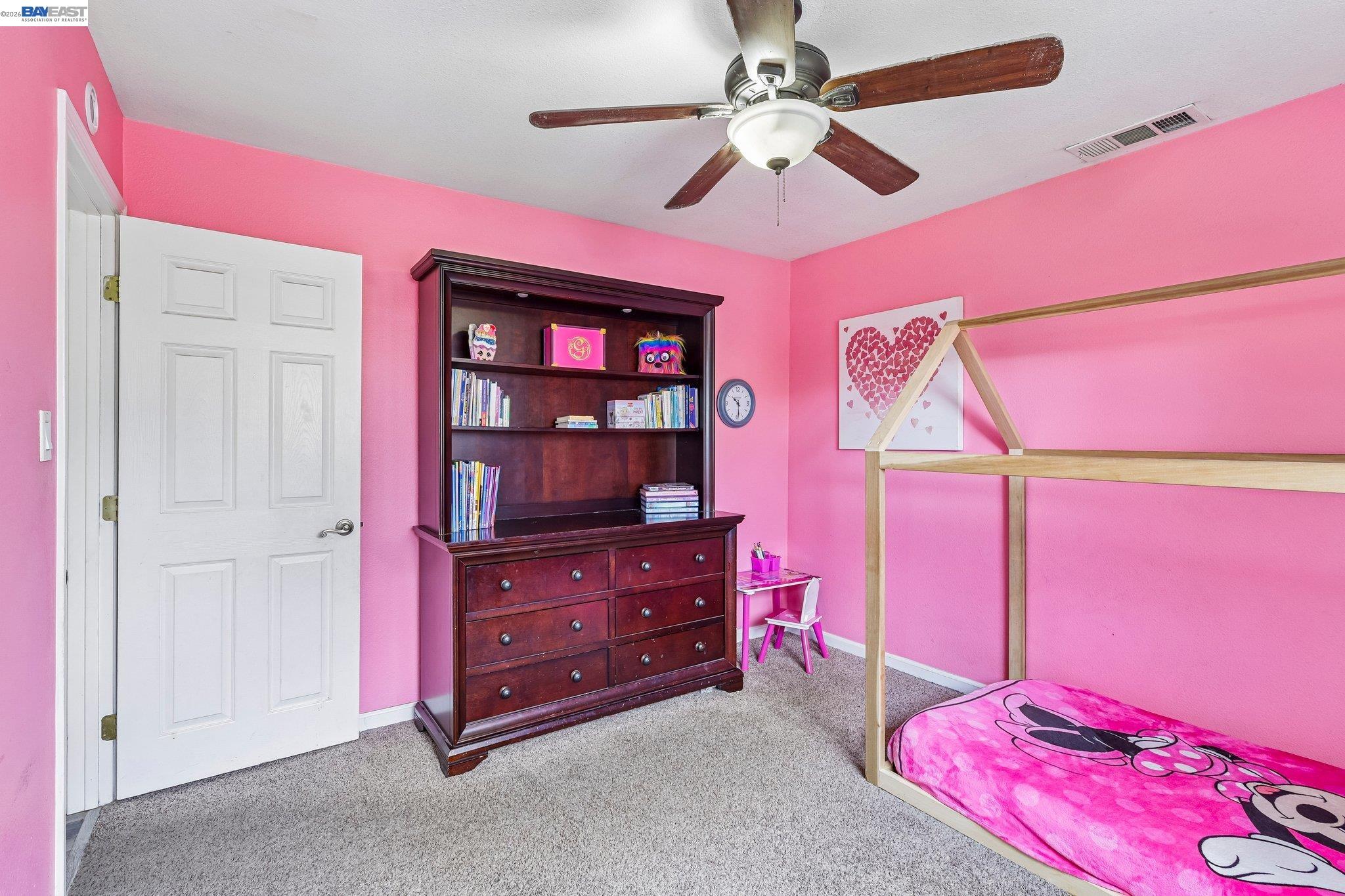 1225 W Beverly Pl