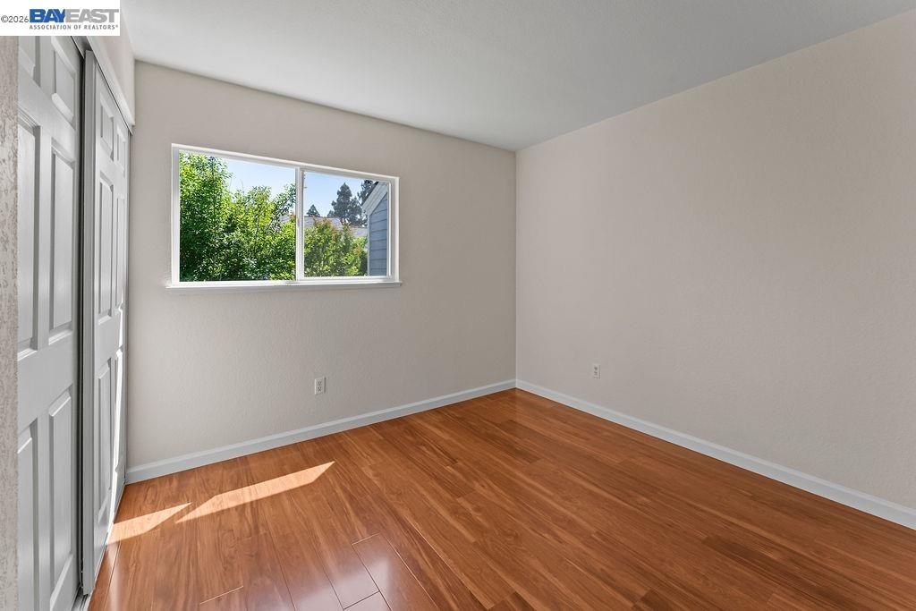 235 Northwood Cmns