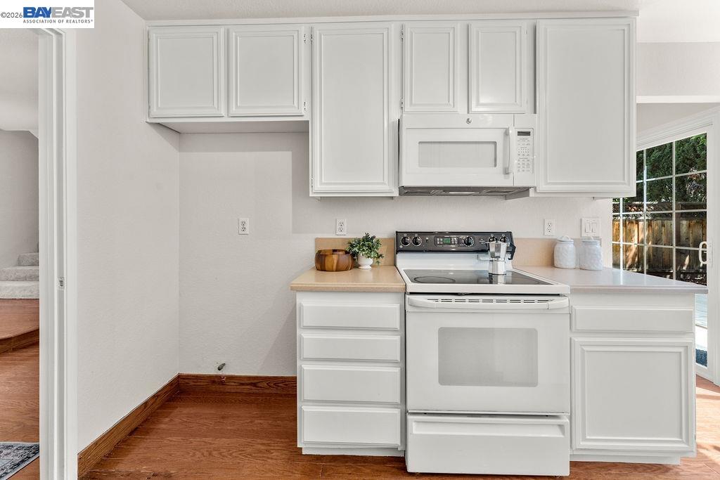 235 Northwood Cmns