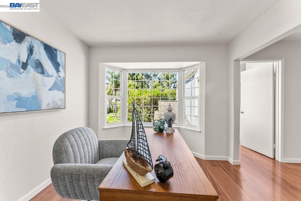 235 Northwood Cmns