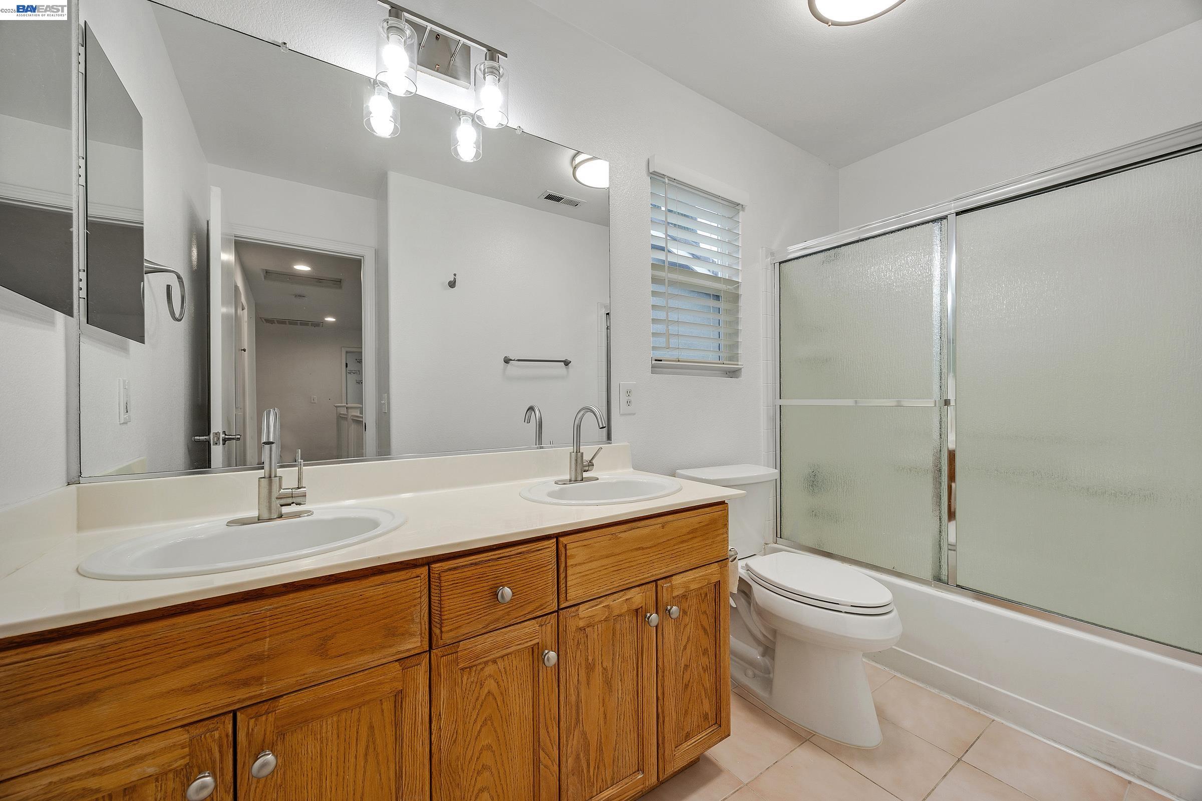 448 Burlington Dr