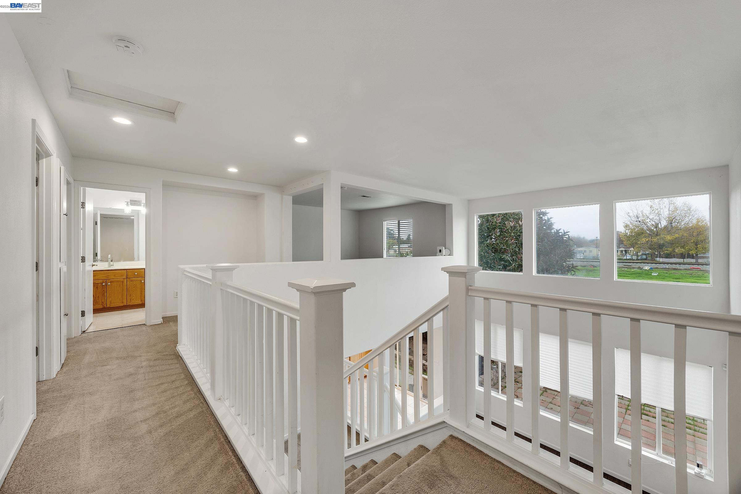 448 Burlington Dr