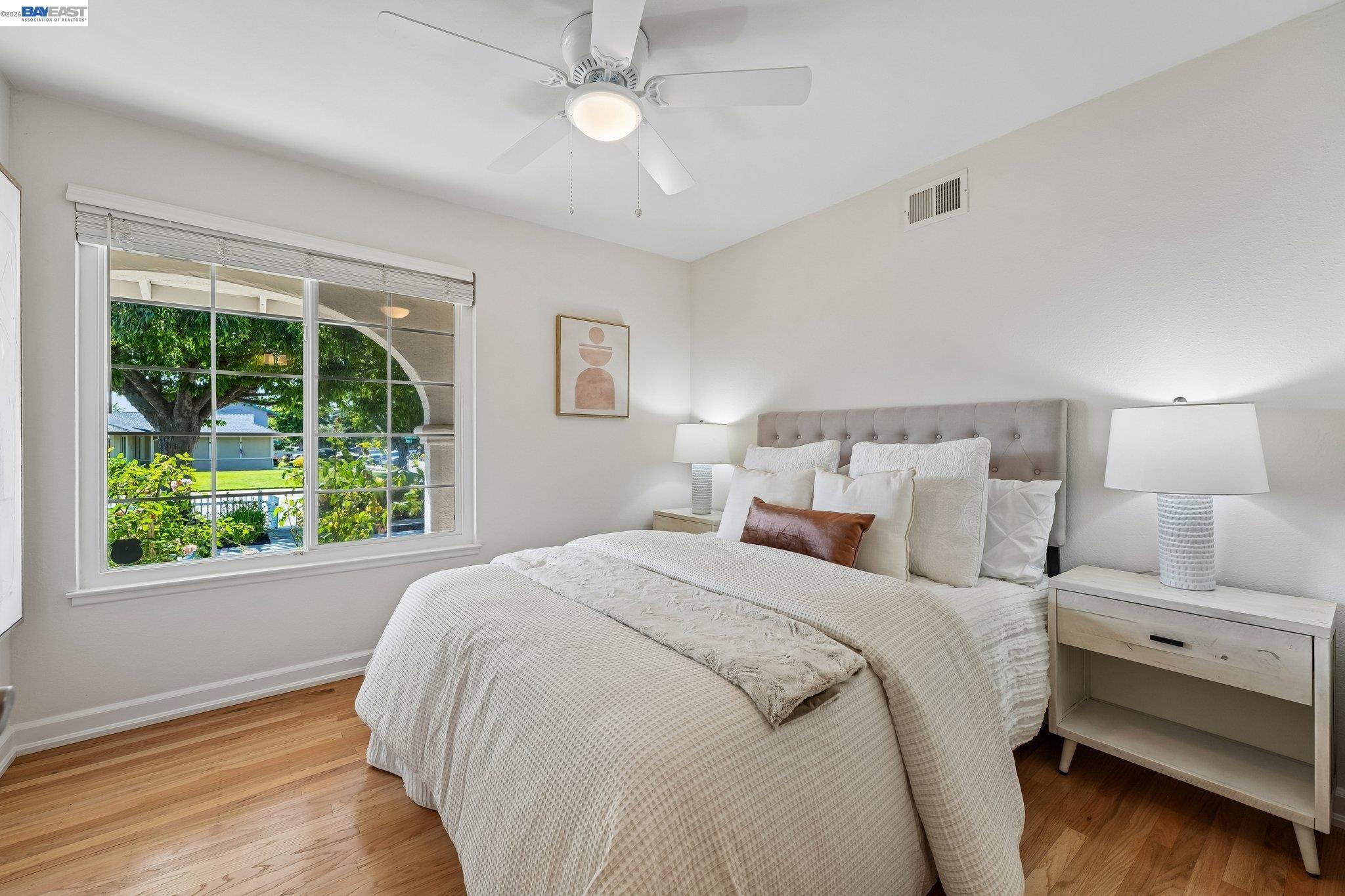 933 Algonquin Ave