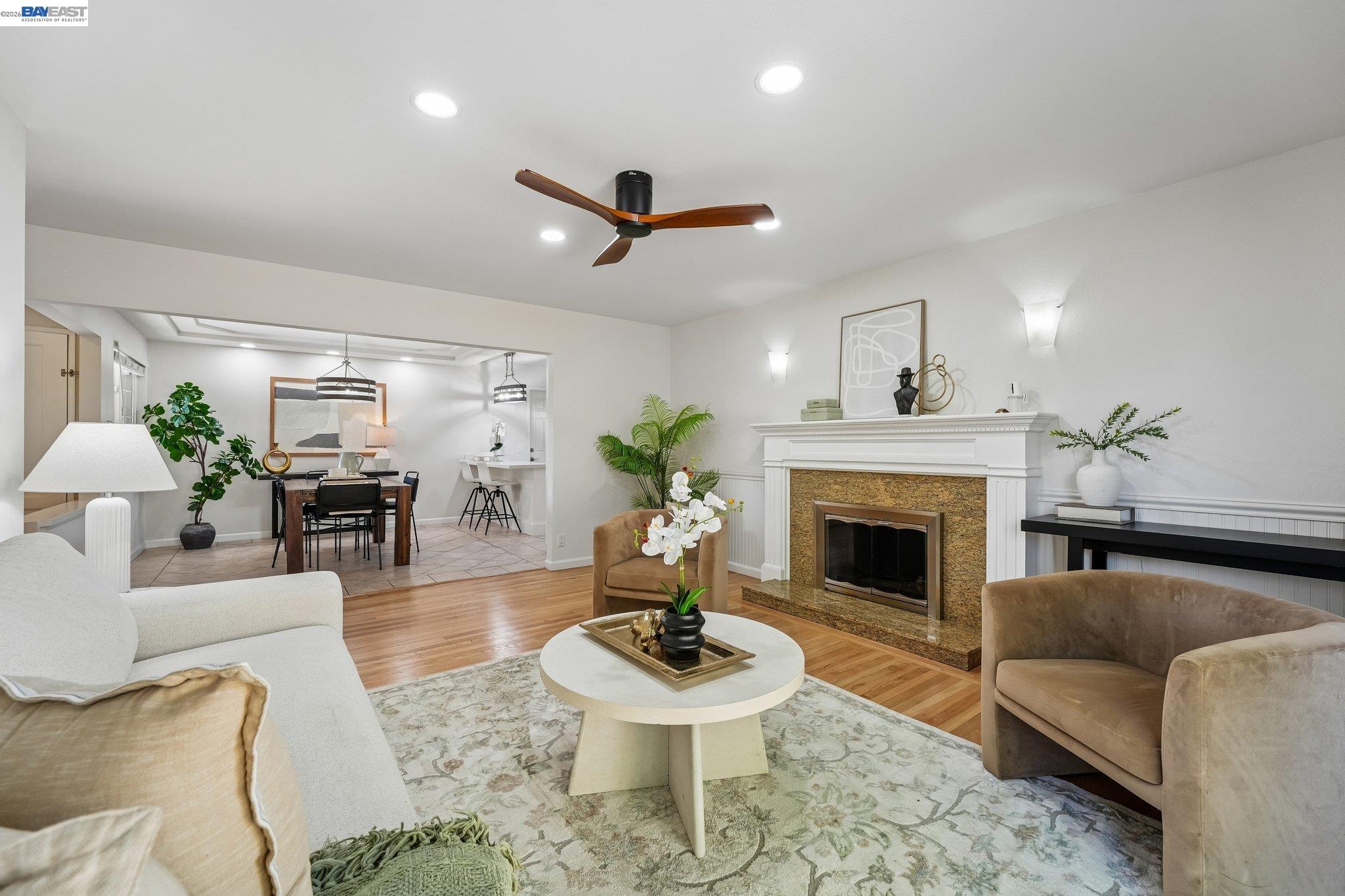 933 Algonquin Ave