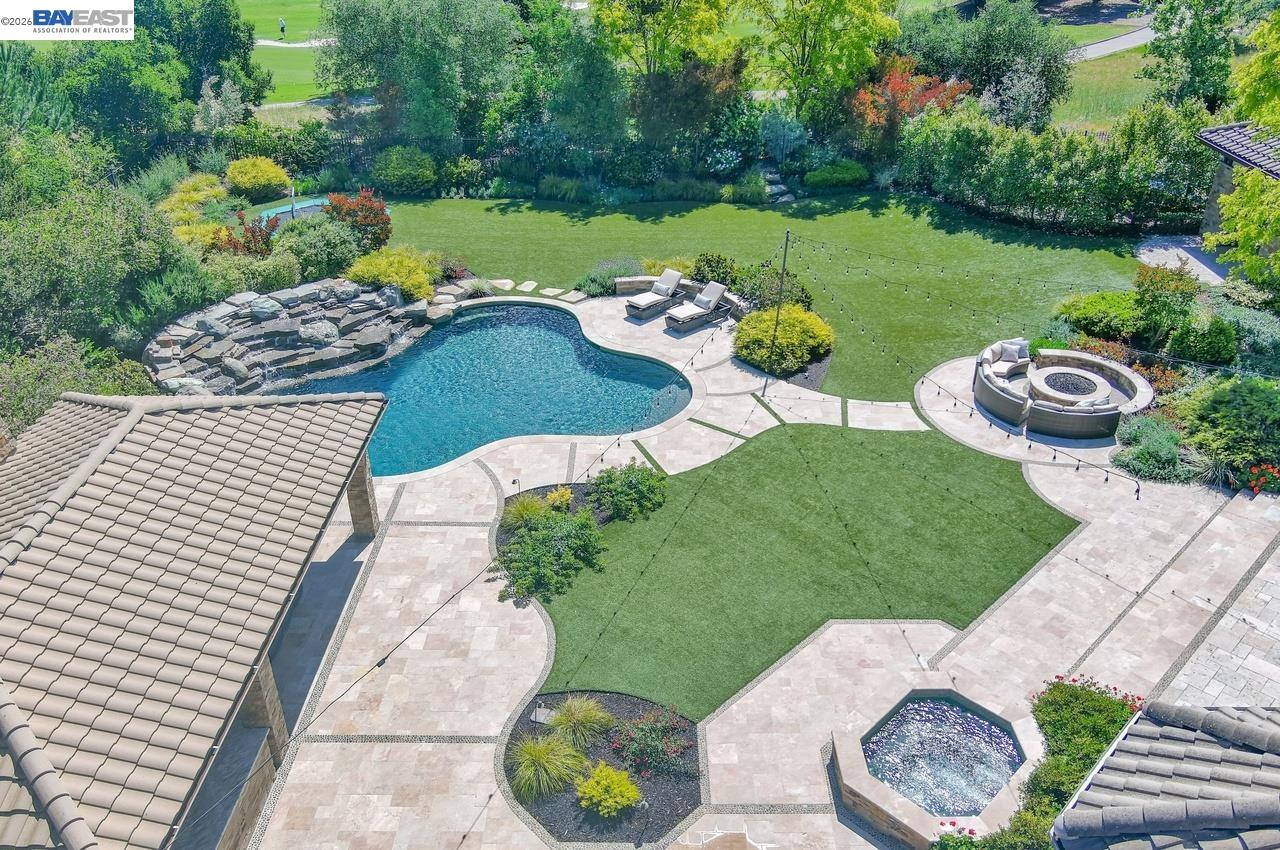 2794 W Ruby Hill Dr