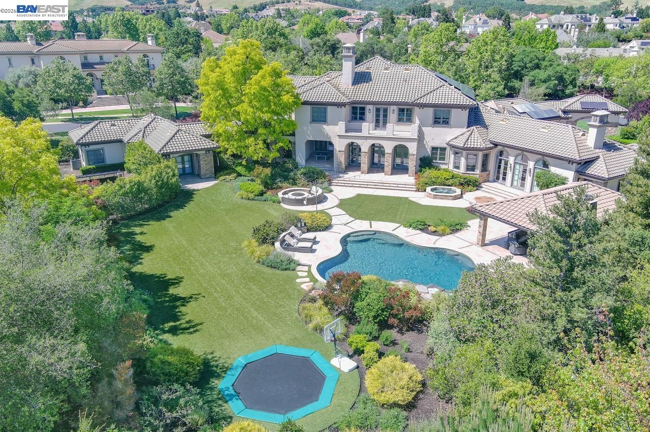 2794 W Ruby Hill Dr