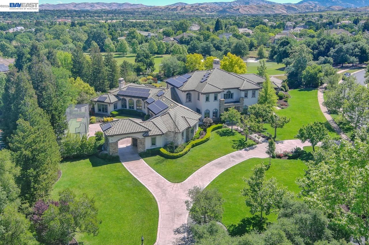 2794 W Ruby Hill Dr