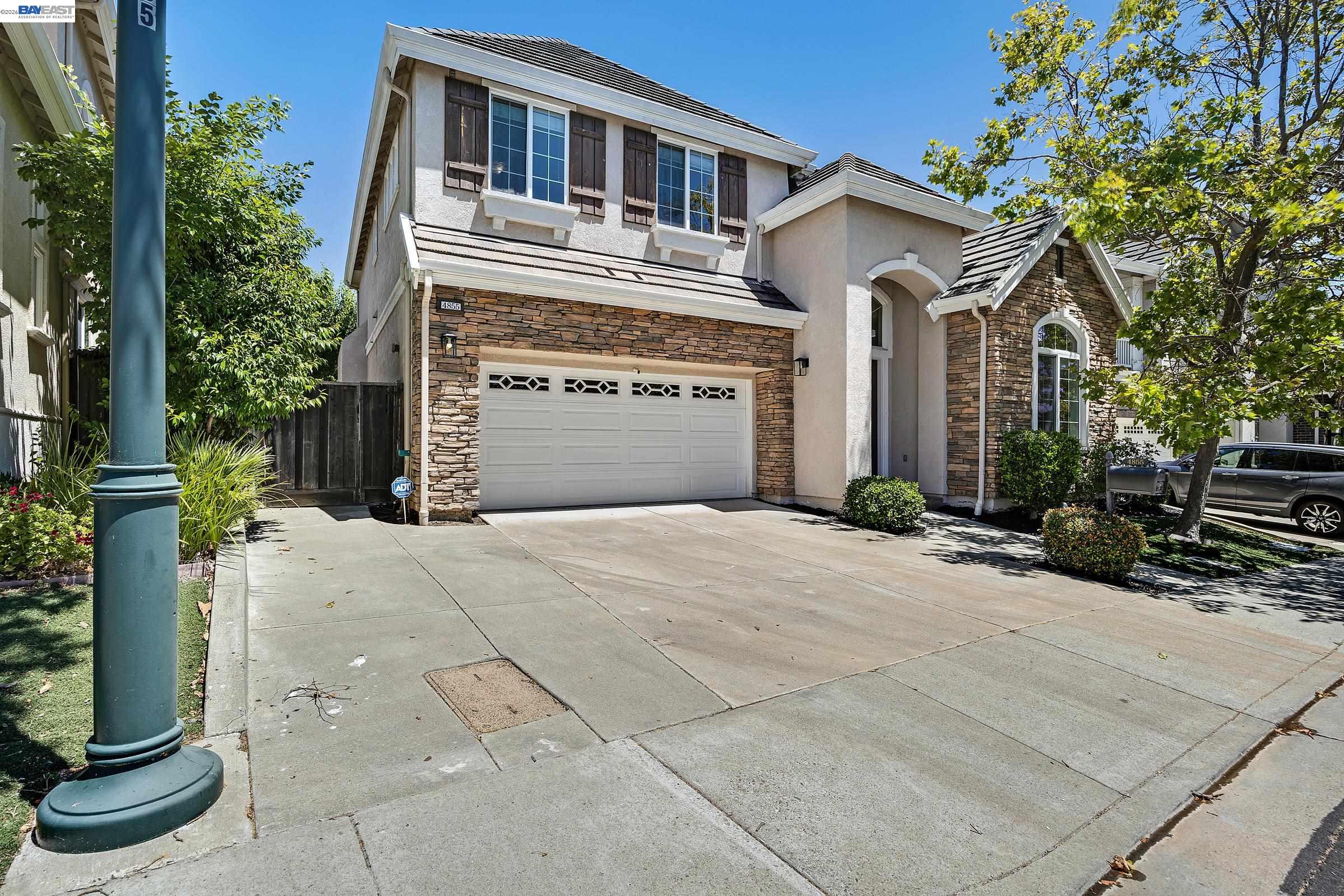 4855 Piper Glen Ter
