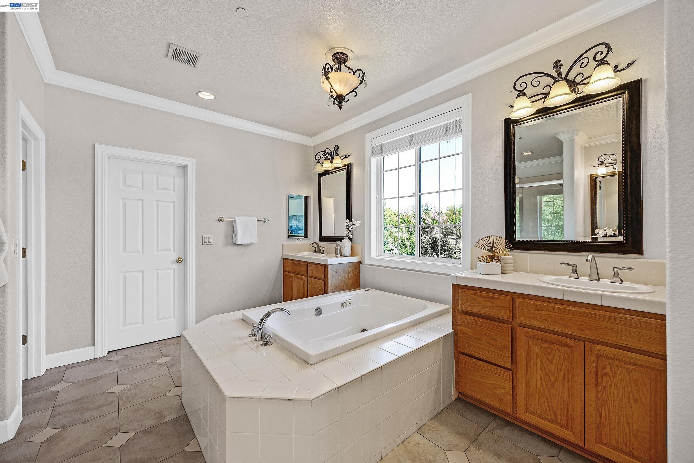 4855 Piper Glen Ter