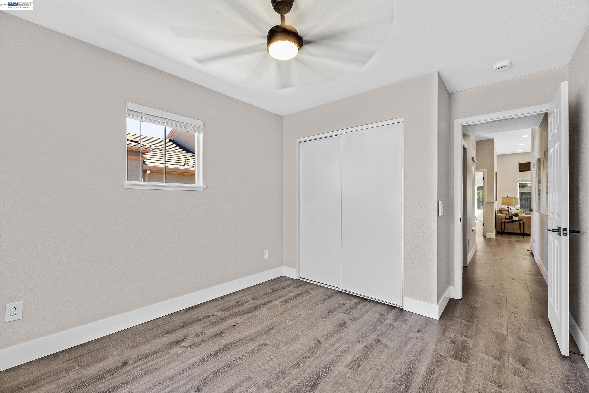 1586 Imperial Way