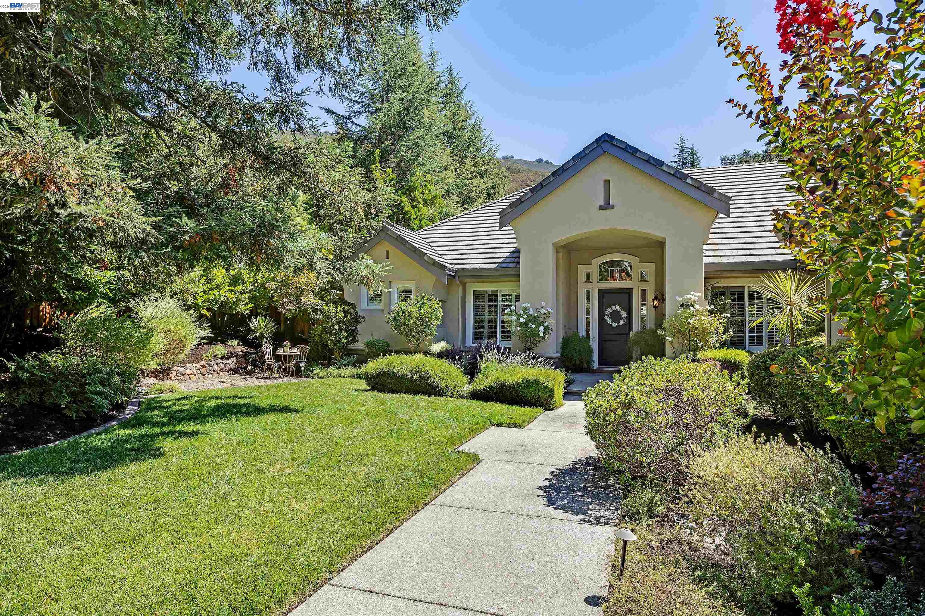 2757 Deer Meadow Dr
