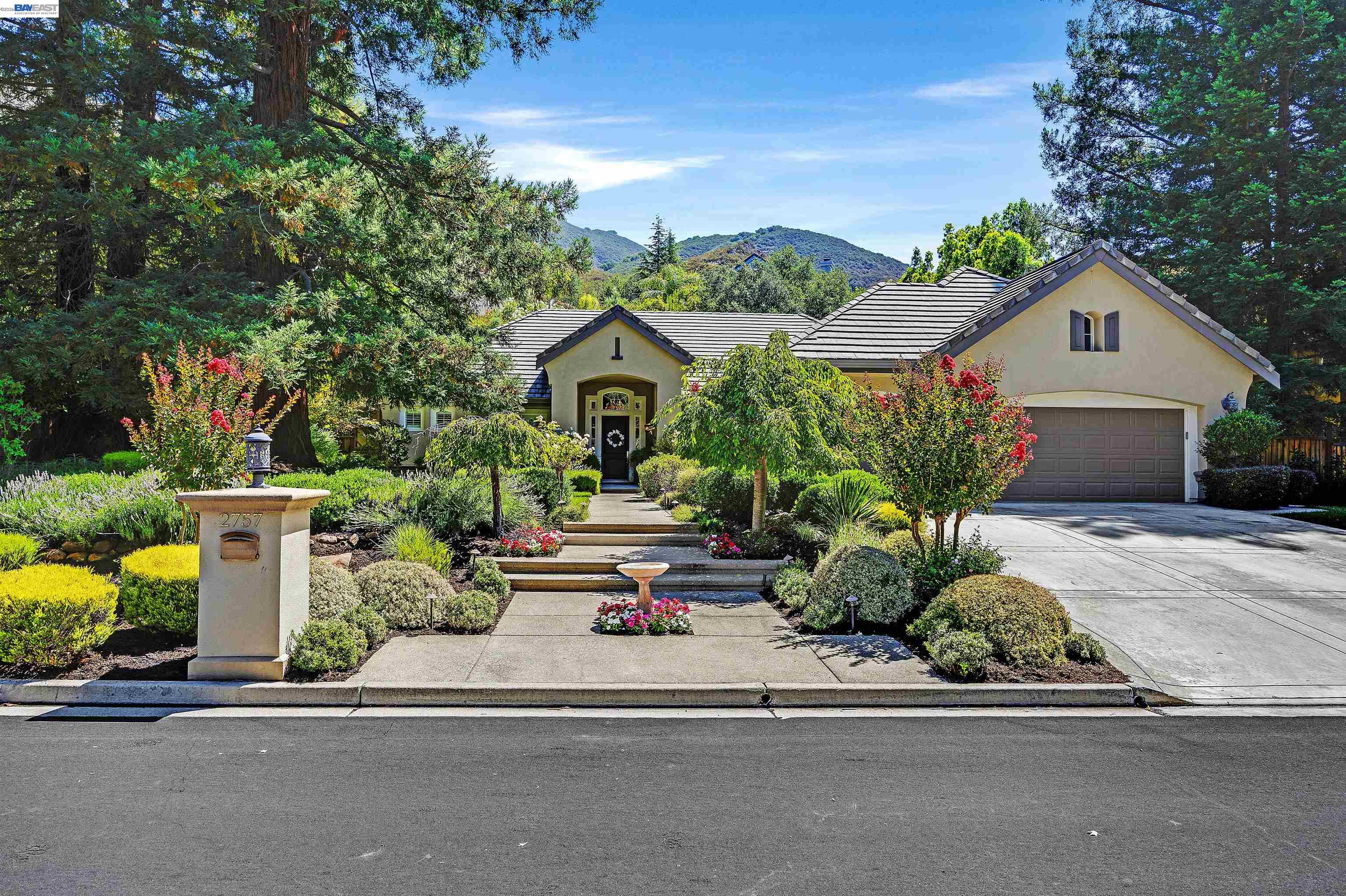 2757 Deer Meadow Dr
