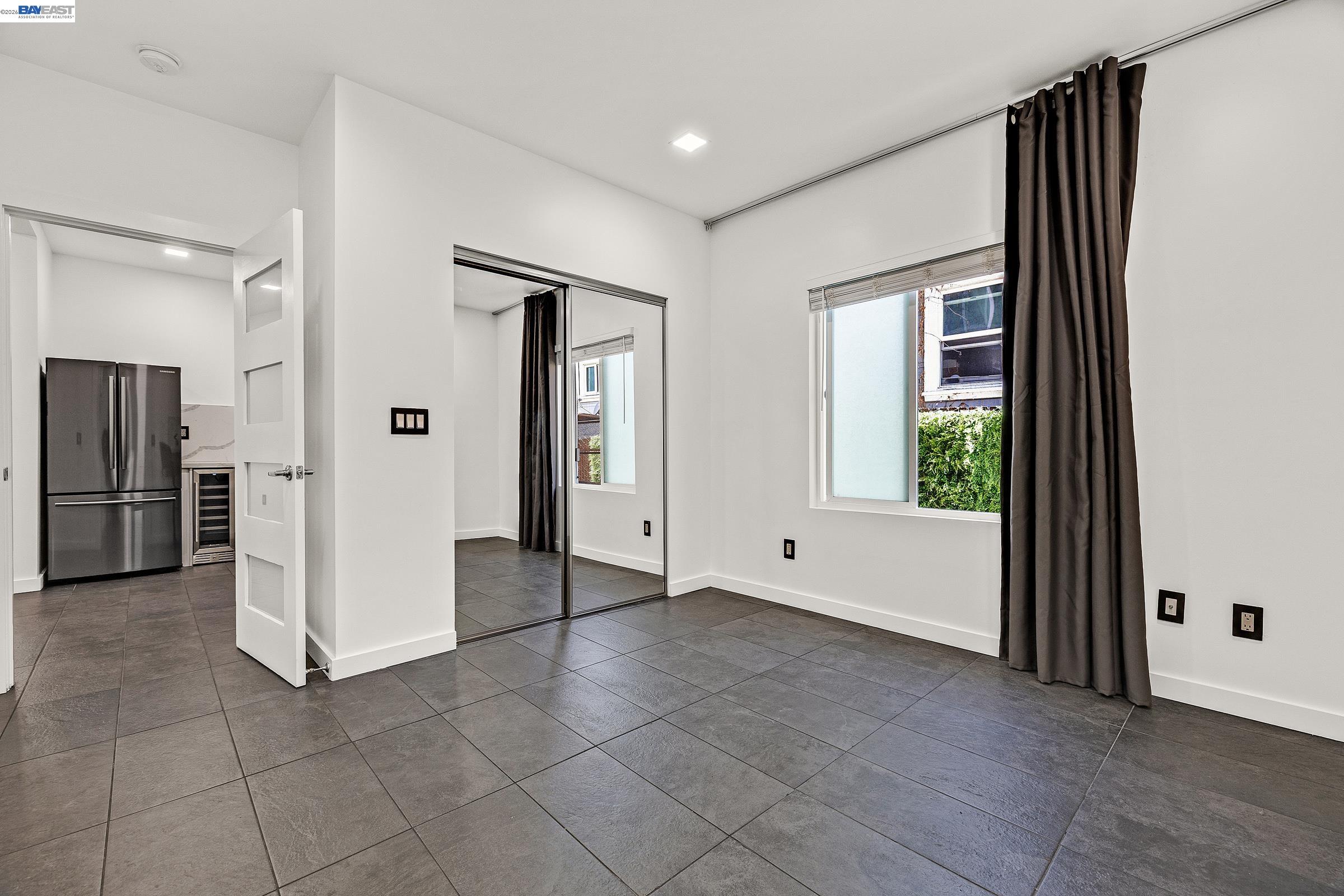 2300 Fruitvale Ave