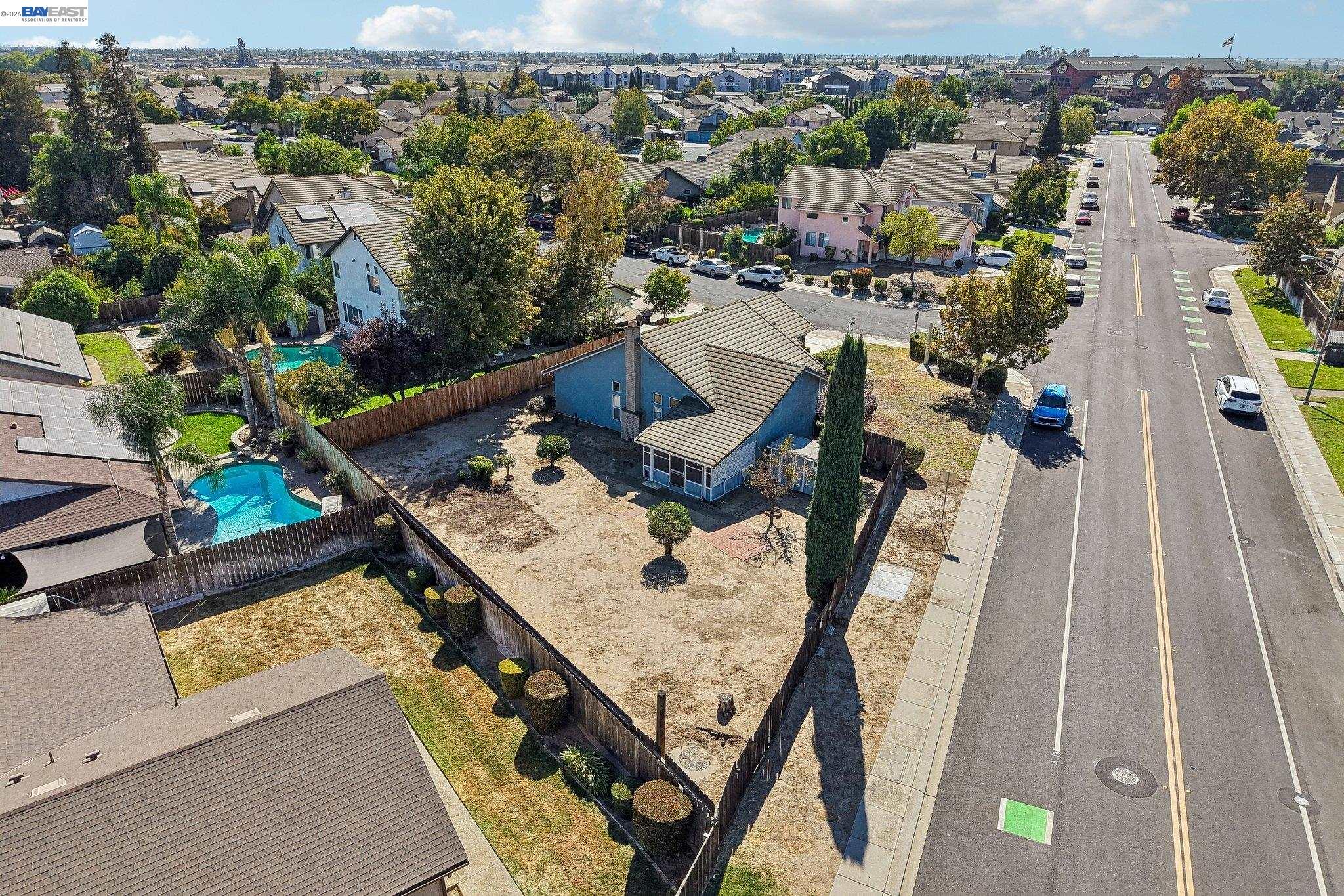 787 Chenin Blanc Dr