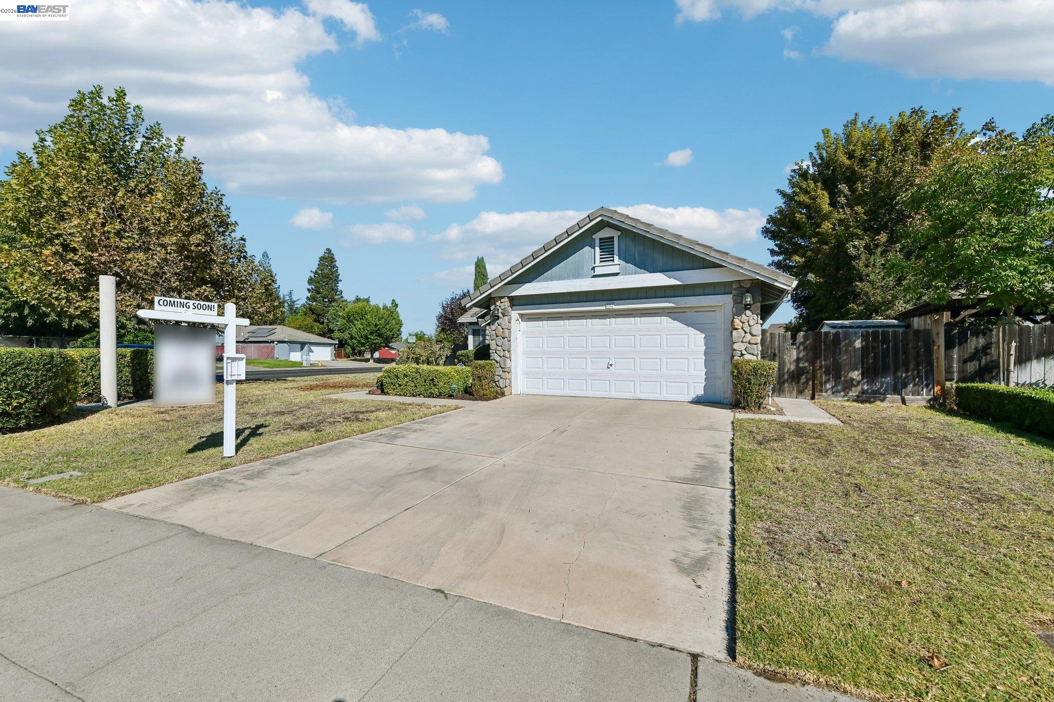 787 Chenin Blanc Dr