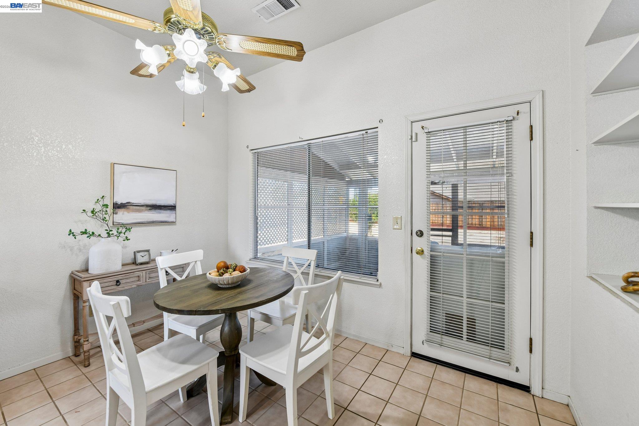787 Chenin Blanc Dr