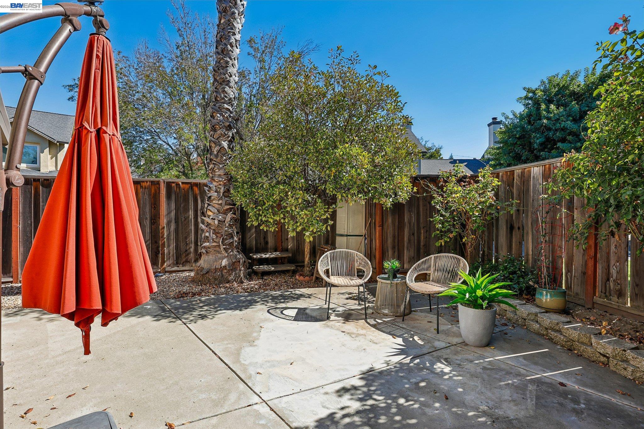 2129 Delucchi Dr
