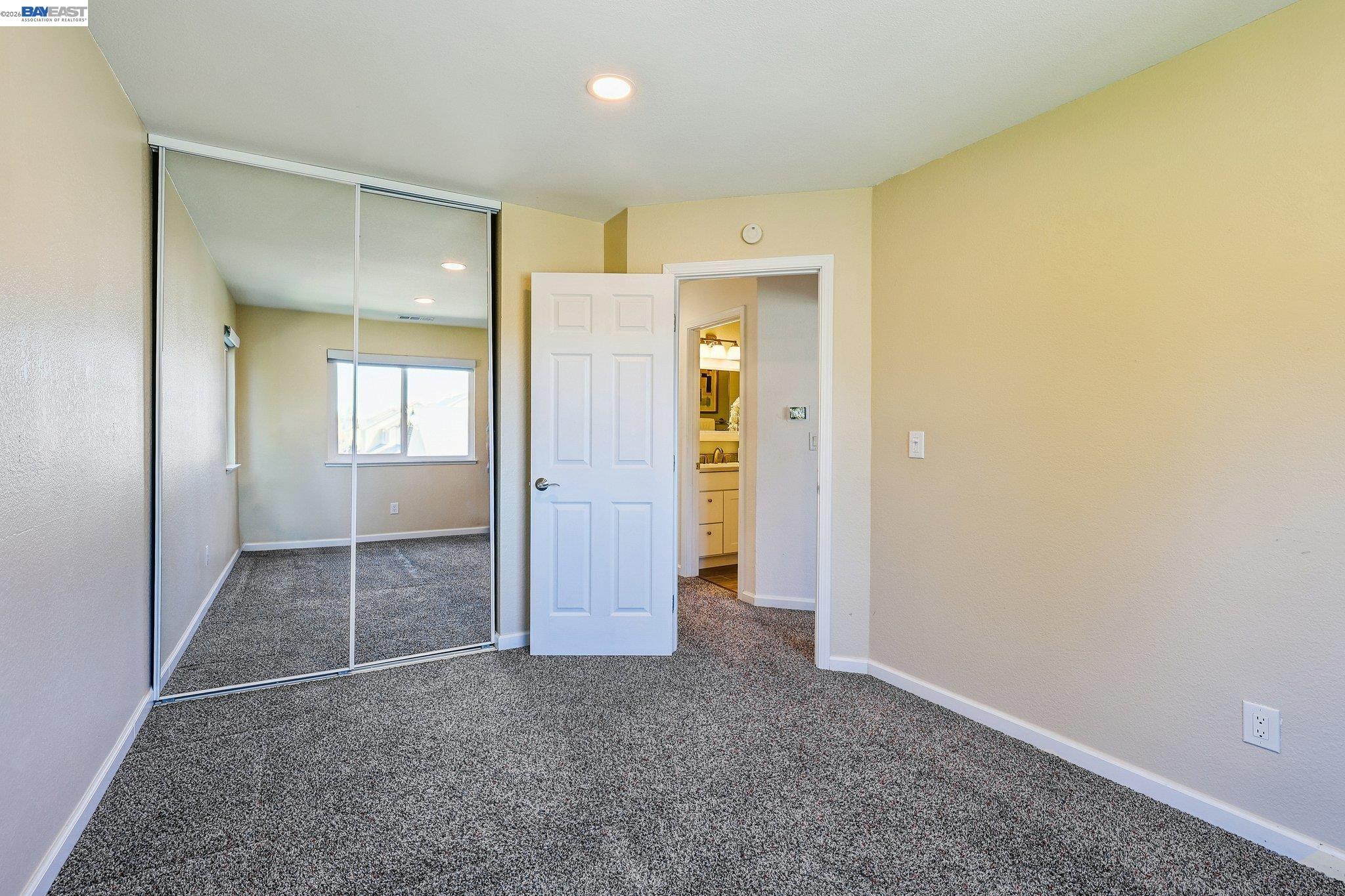 2129 Delucchi Dr