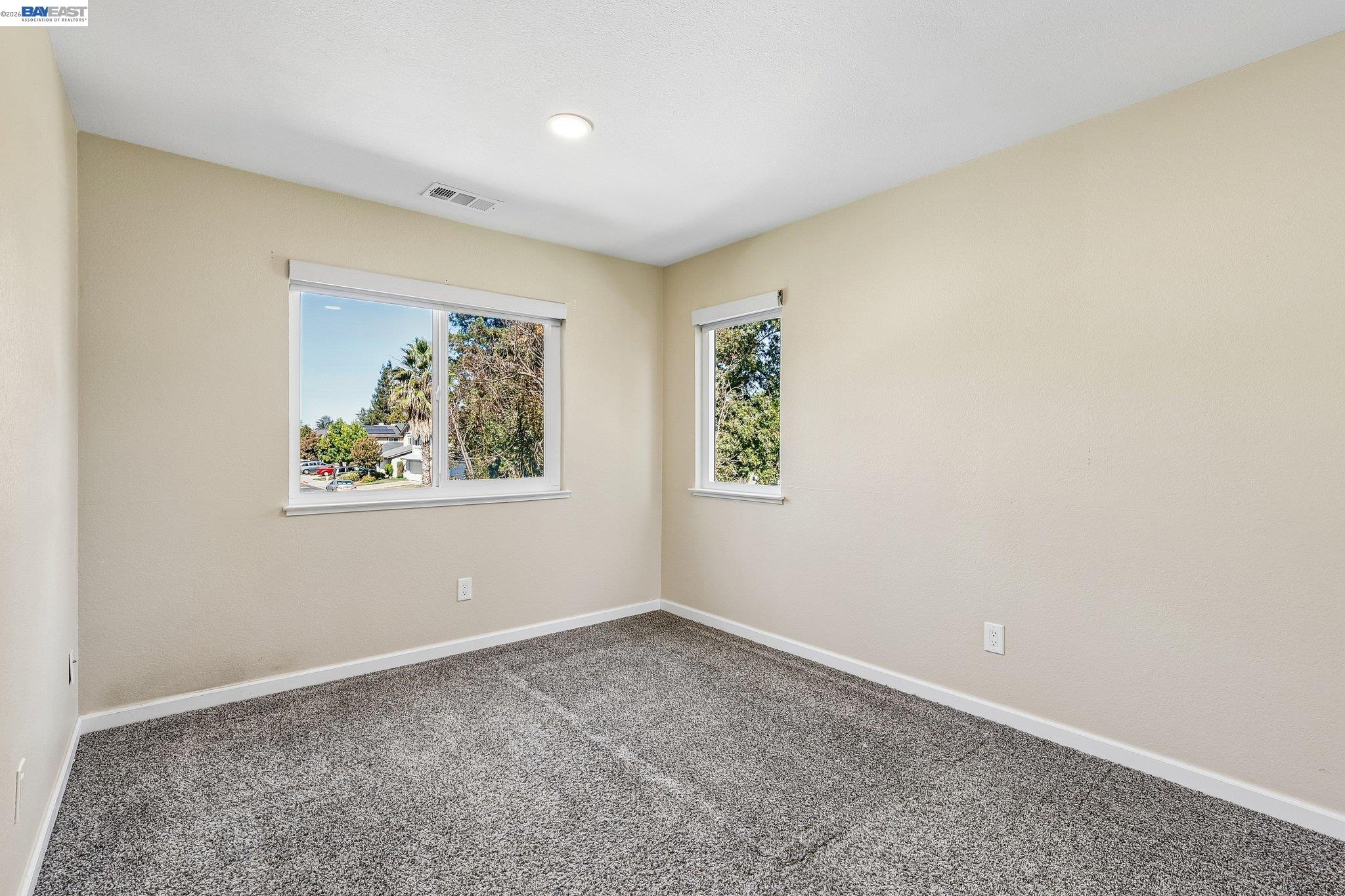 2129 Delucchi Dr
