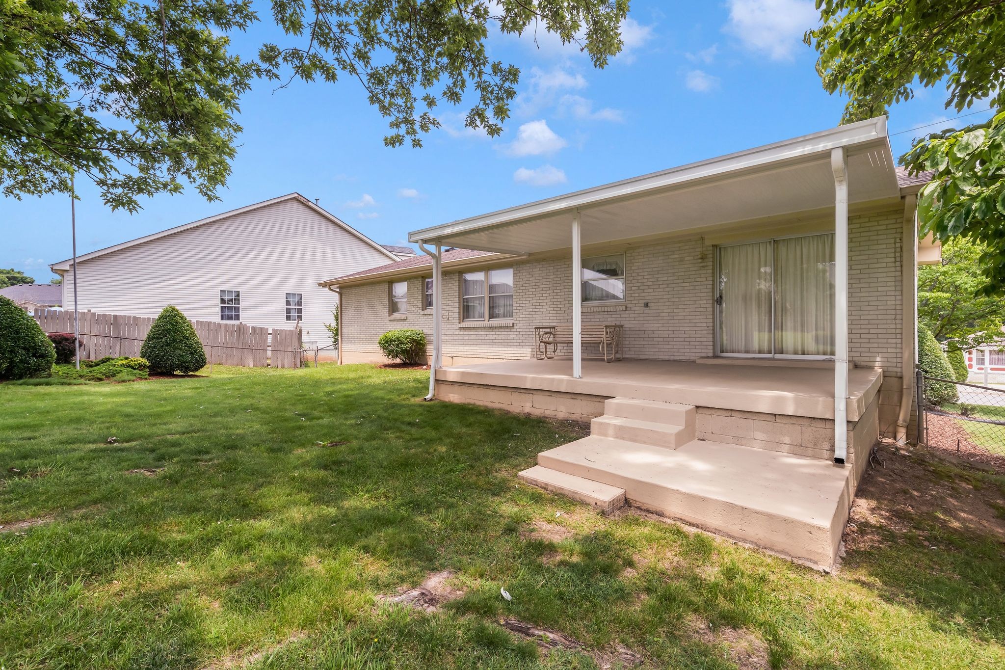 5007 Olivia Dr