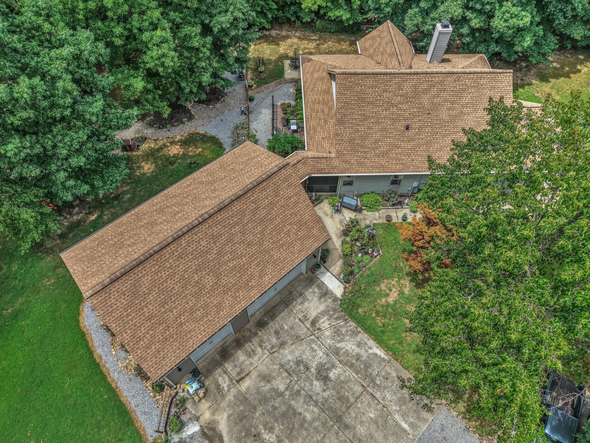 7197 Highland Rd